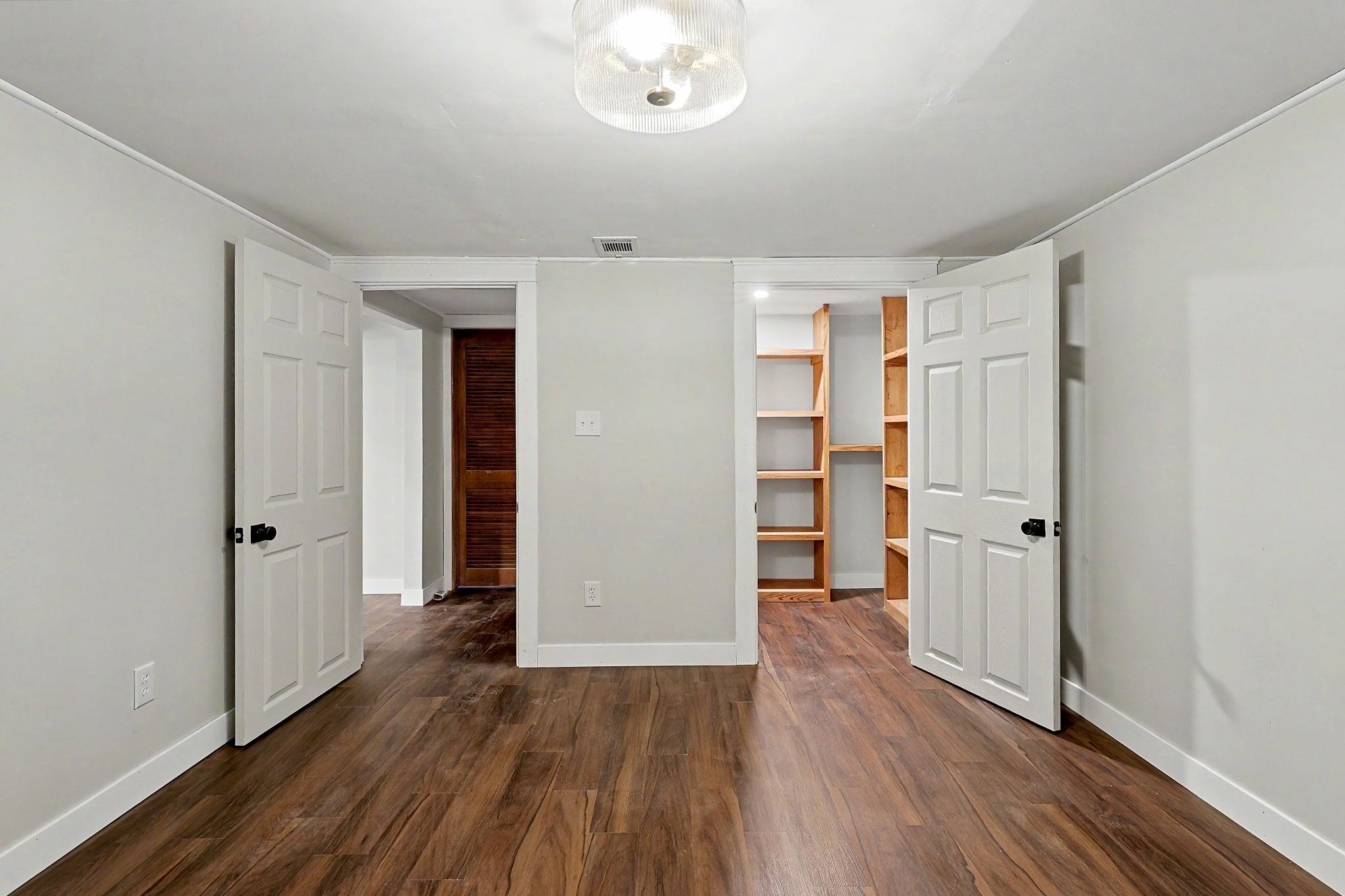 2040 N Kessler Property Photo 21