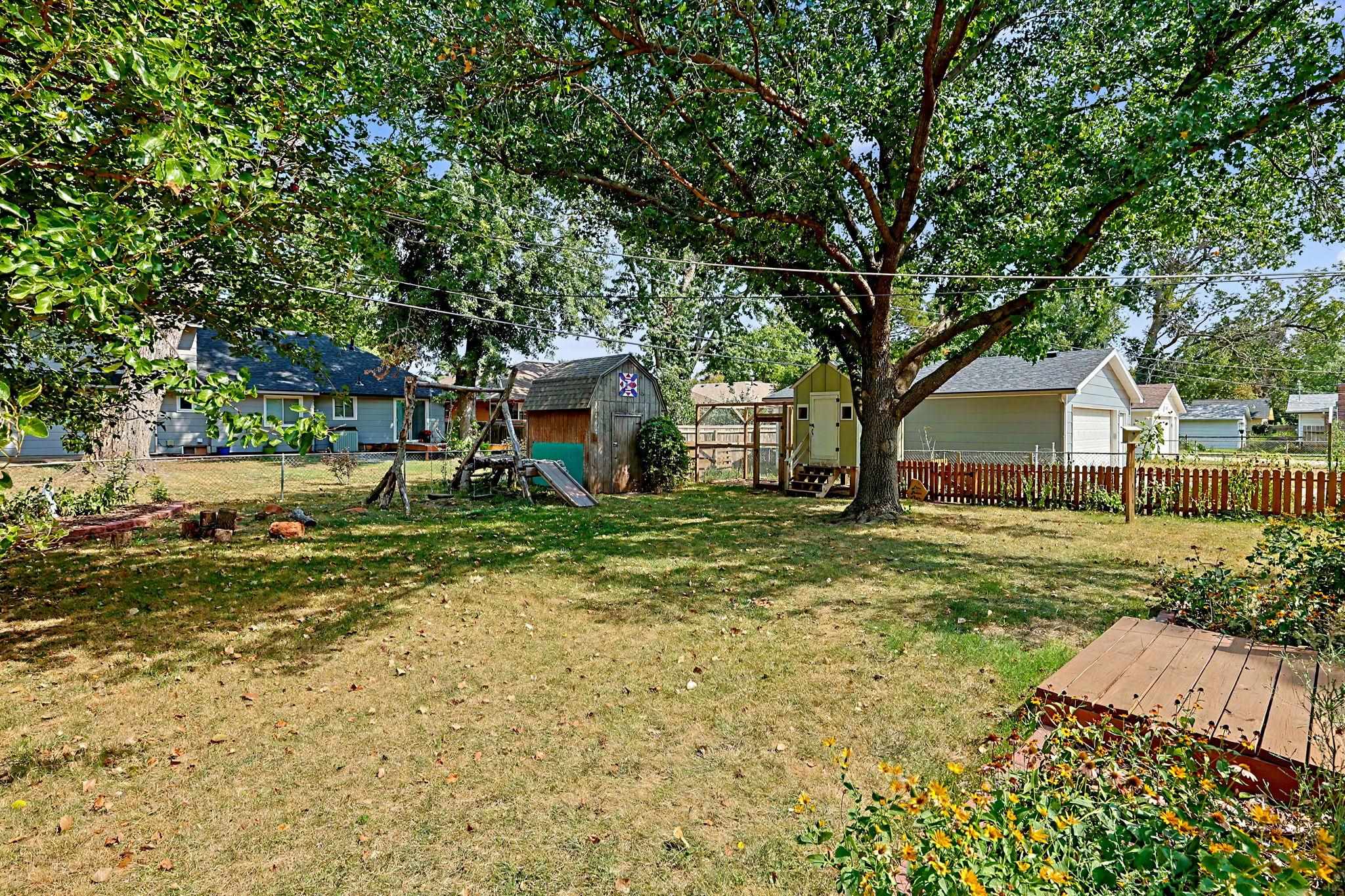 2040 N Kessler Property Photo 24