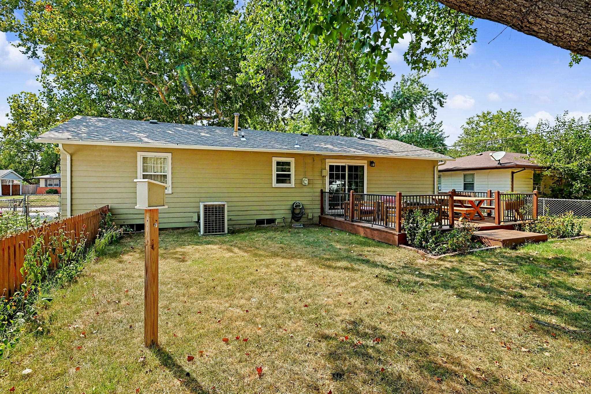 2040 N Kessler Property Photo 28
