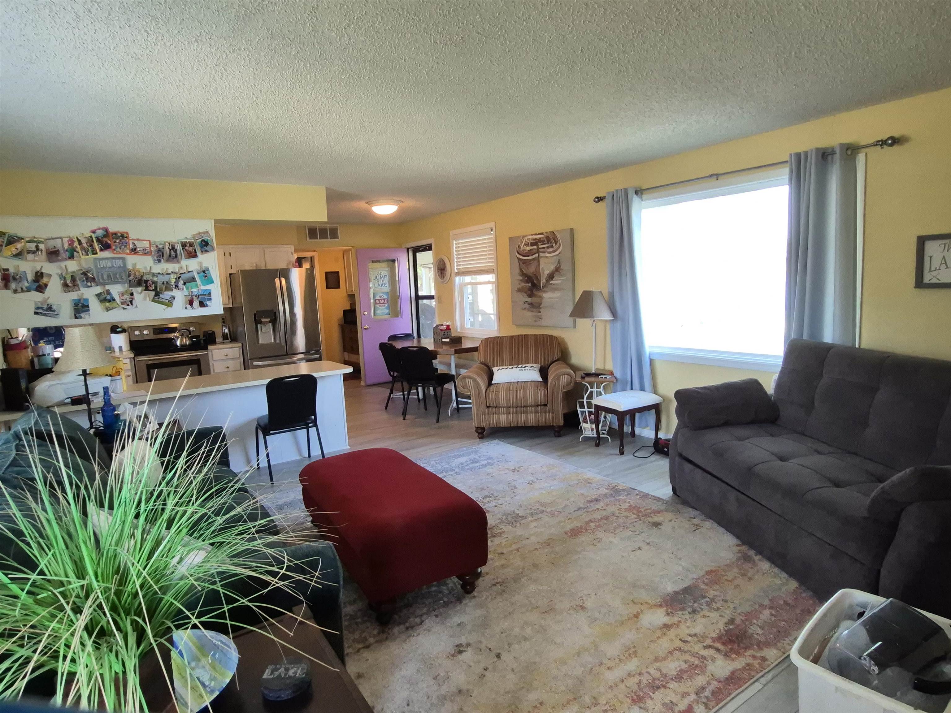 30 Eureka Lake Rd Property Photo 2