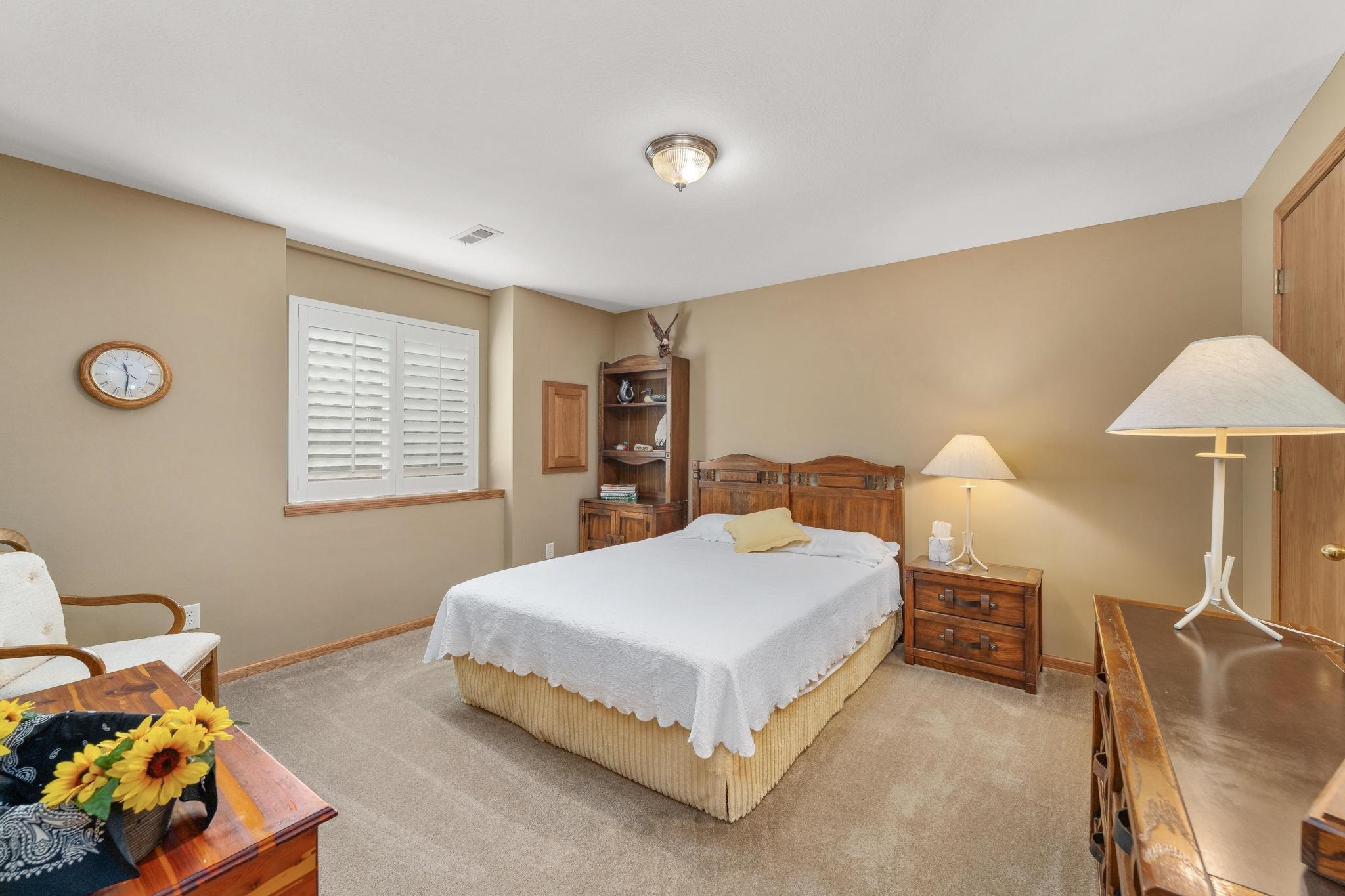 14302 E Twinlake Dr Property Photo 29