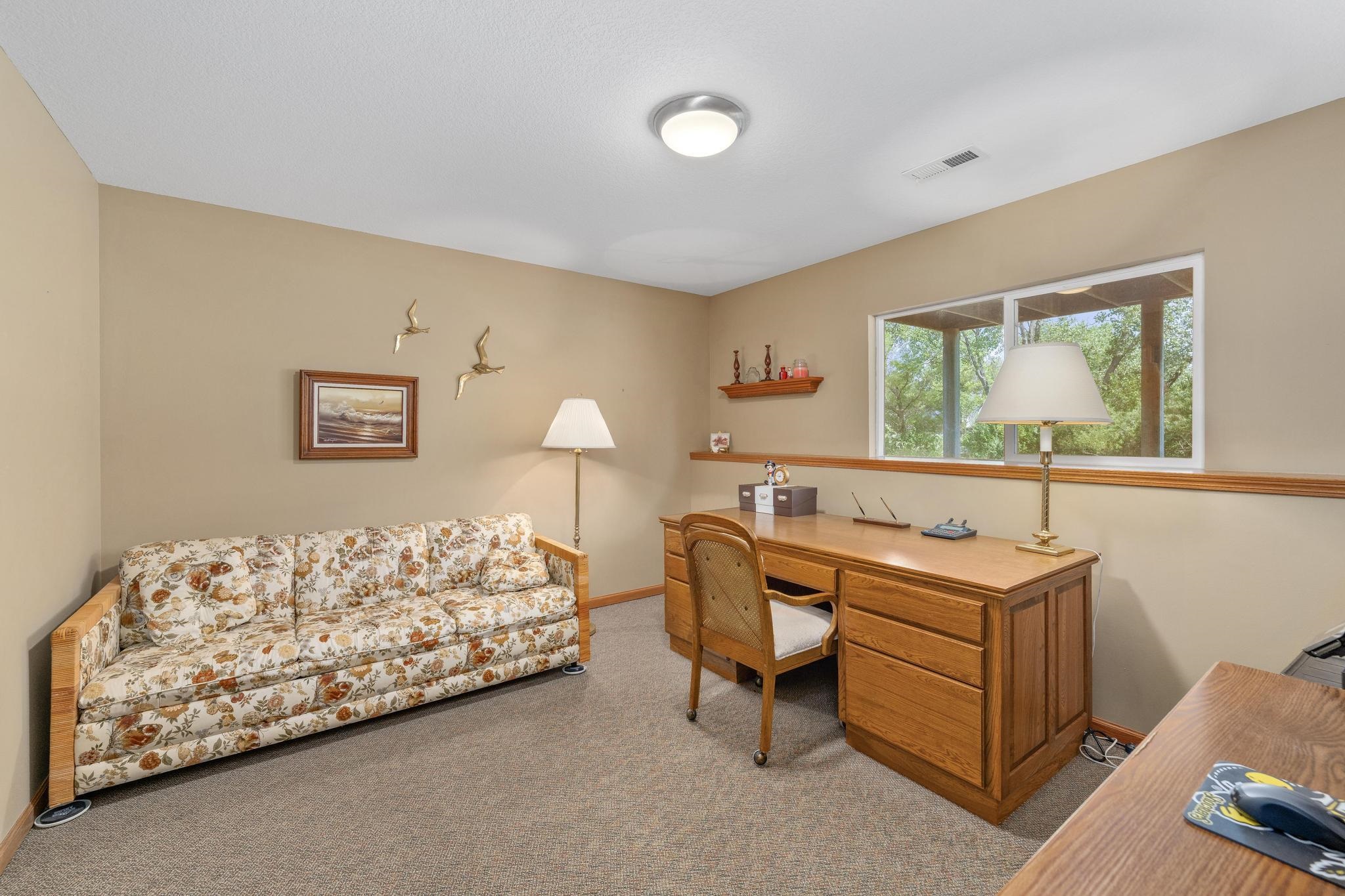 14302 E Twinlake Dr Property Photo 32