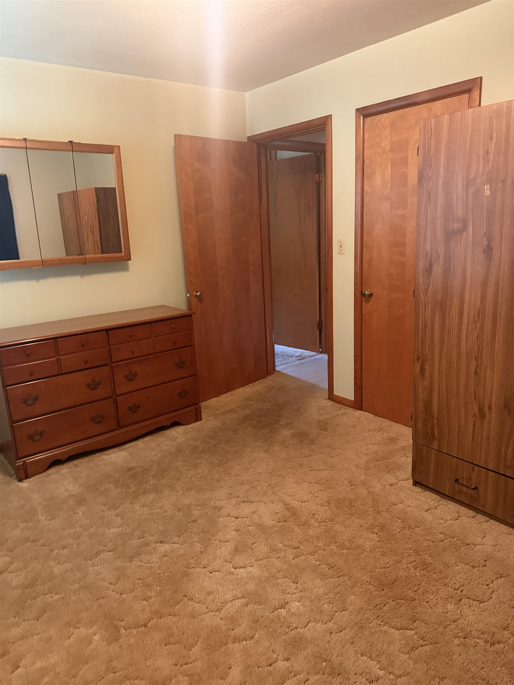 130 N Residence Property Photo 11