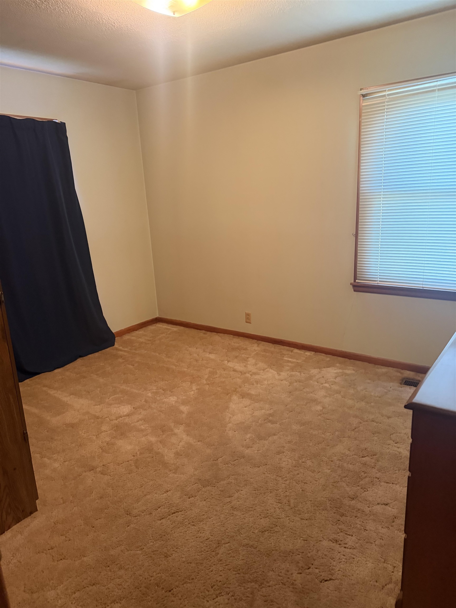130 N Residence Property Photo 12