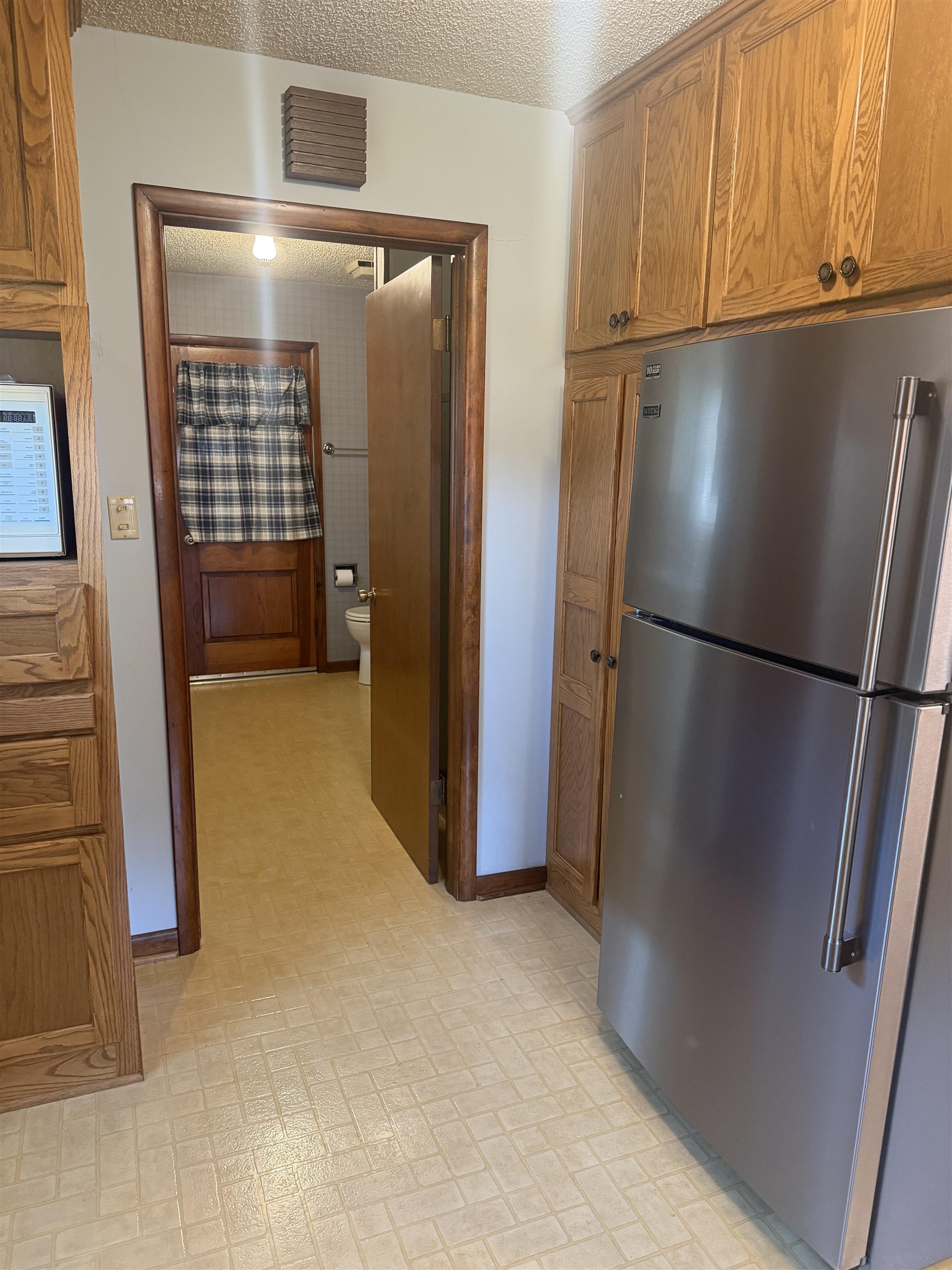 130 N Residence Property Photo 22
