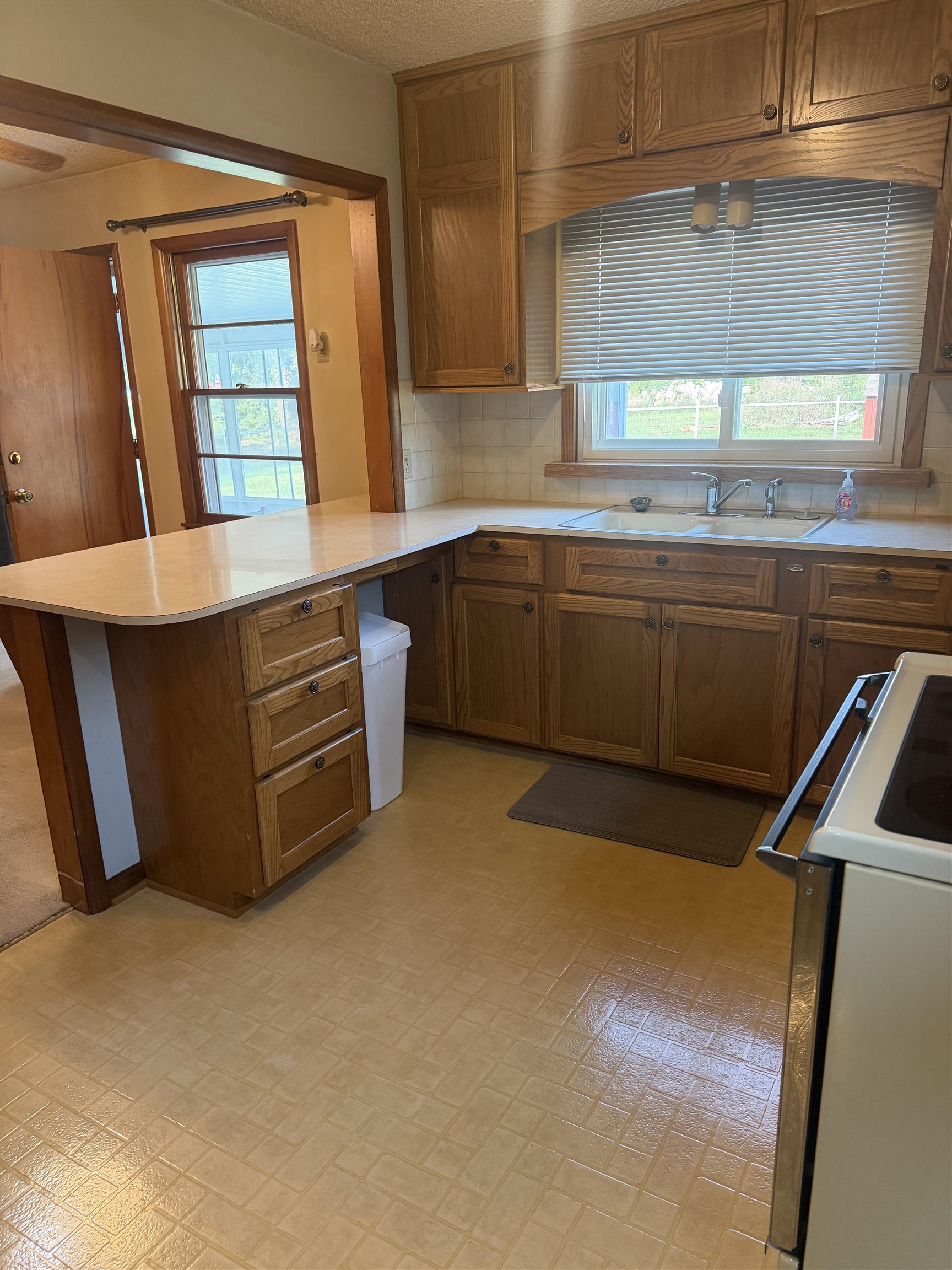 130 N Residence Property Photo 23