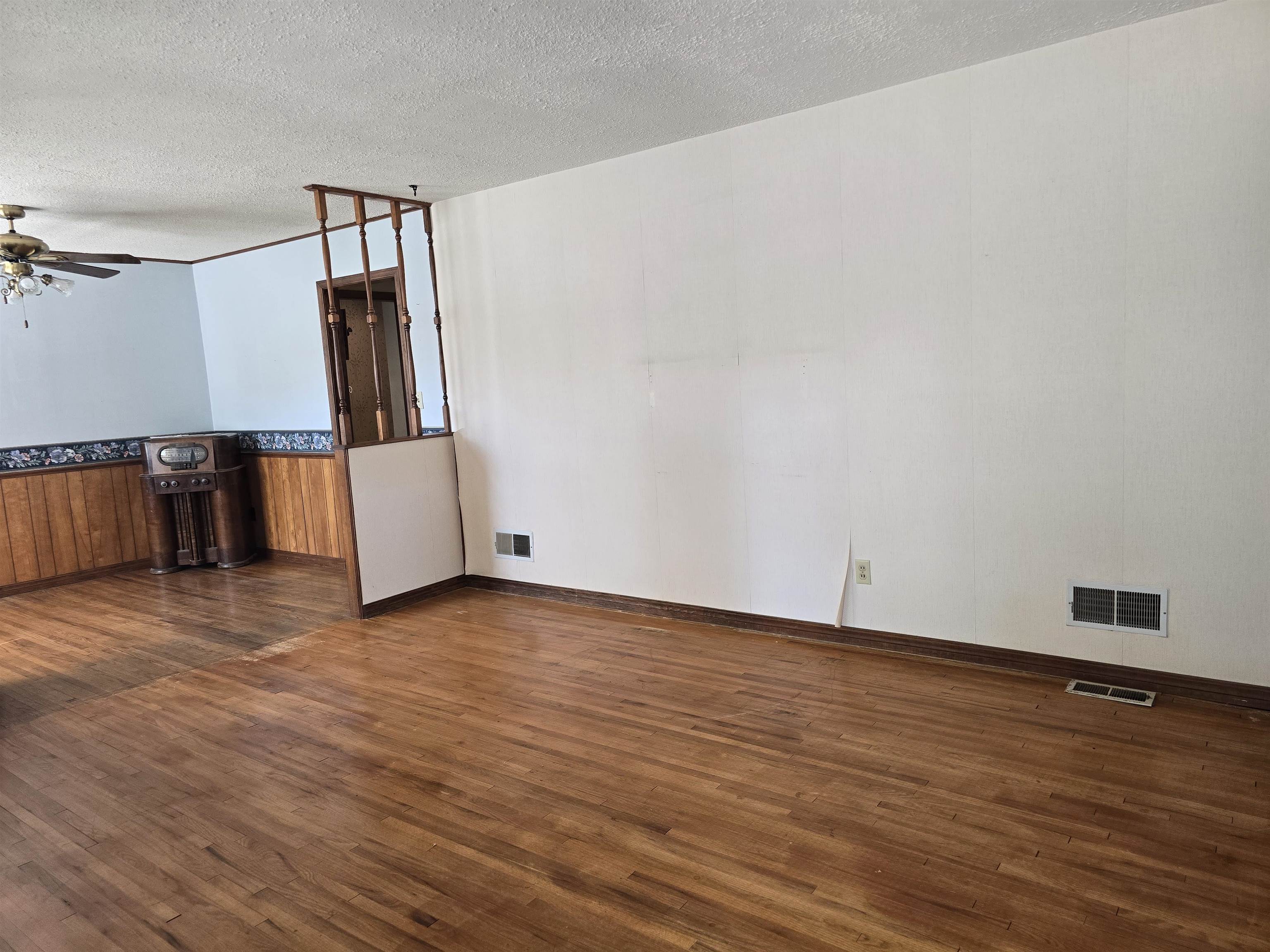 2618 N Athenian Property Photo 10
