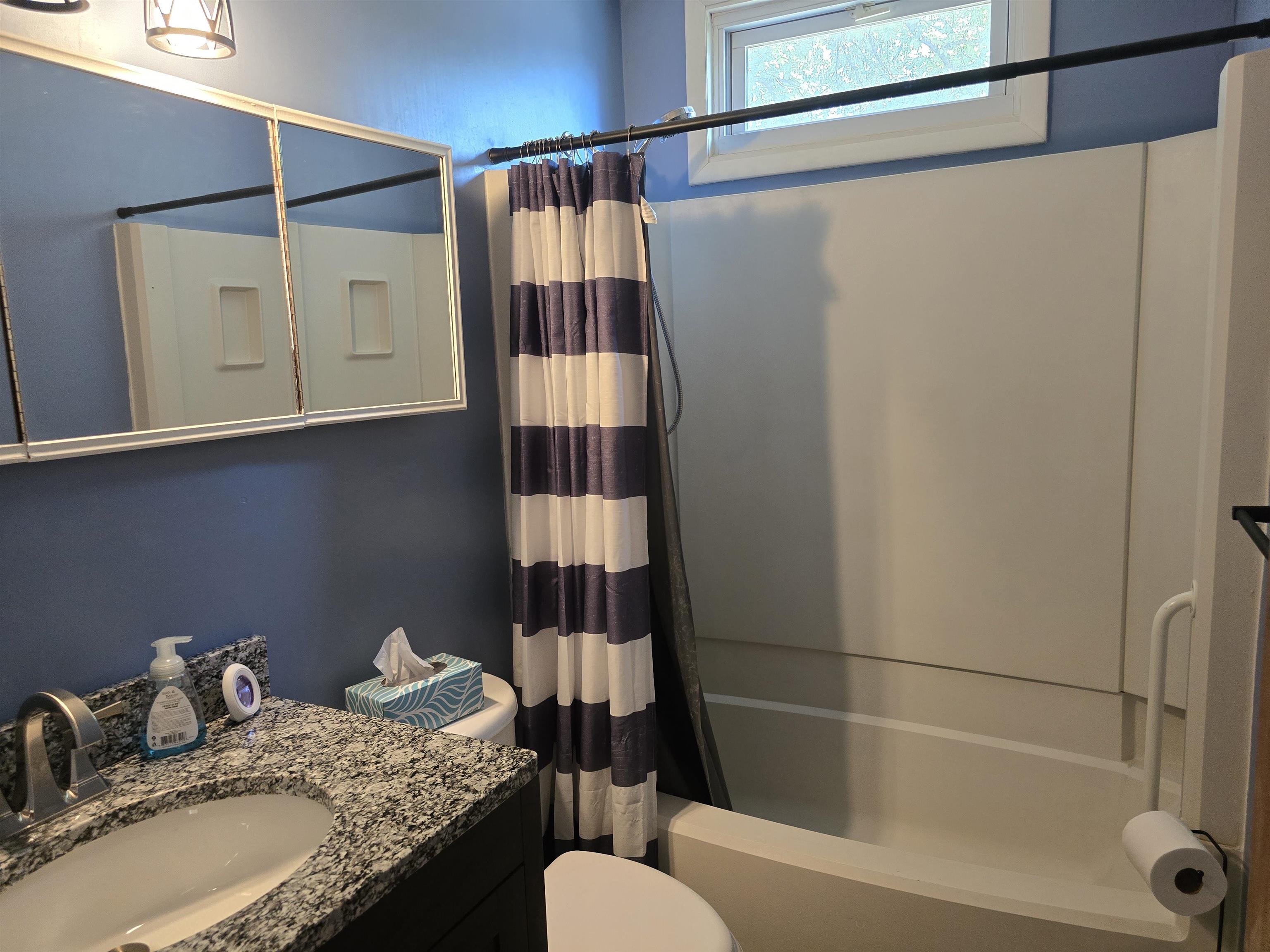 2618 N Athenian Property Photo 21