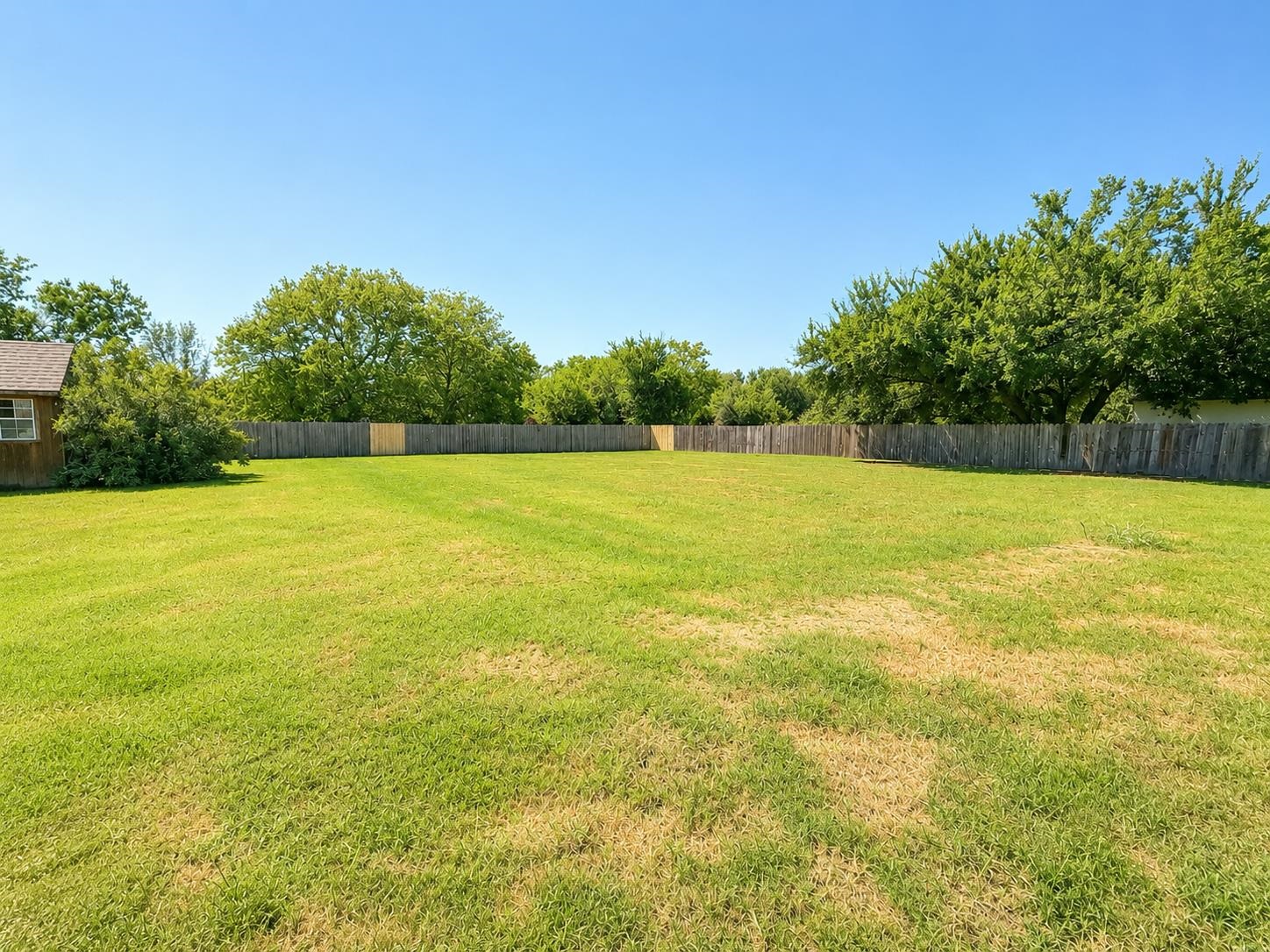 7051 S Rutan Property Photo 13