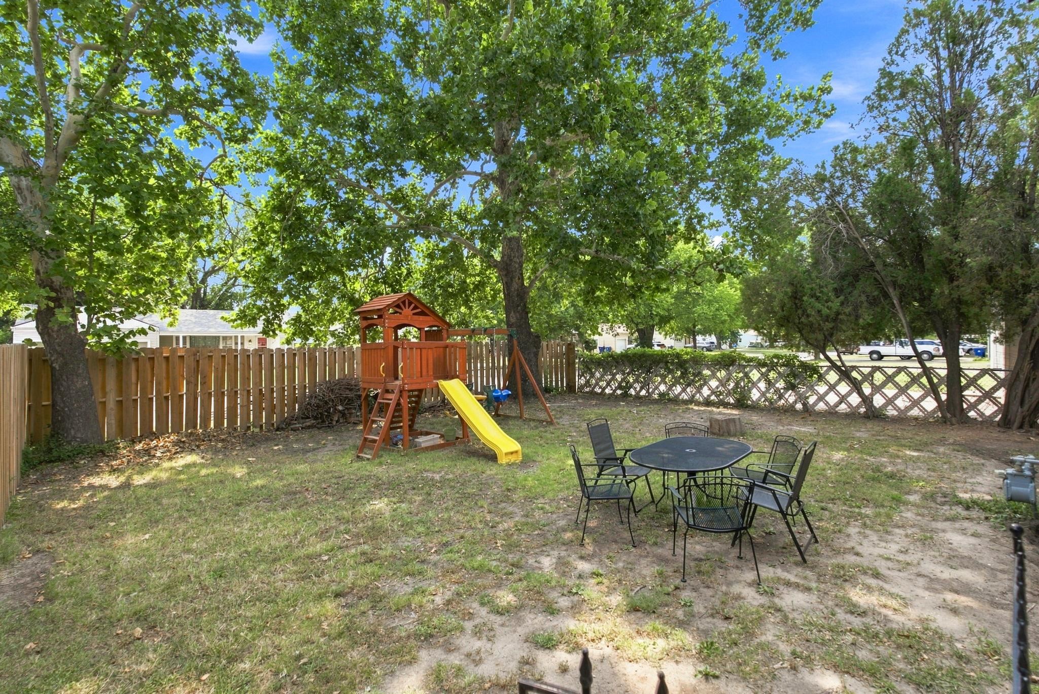 1601 W Regal Property Photo 24