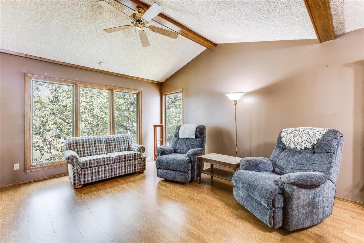 1169 N Lakewind Property Photo 3