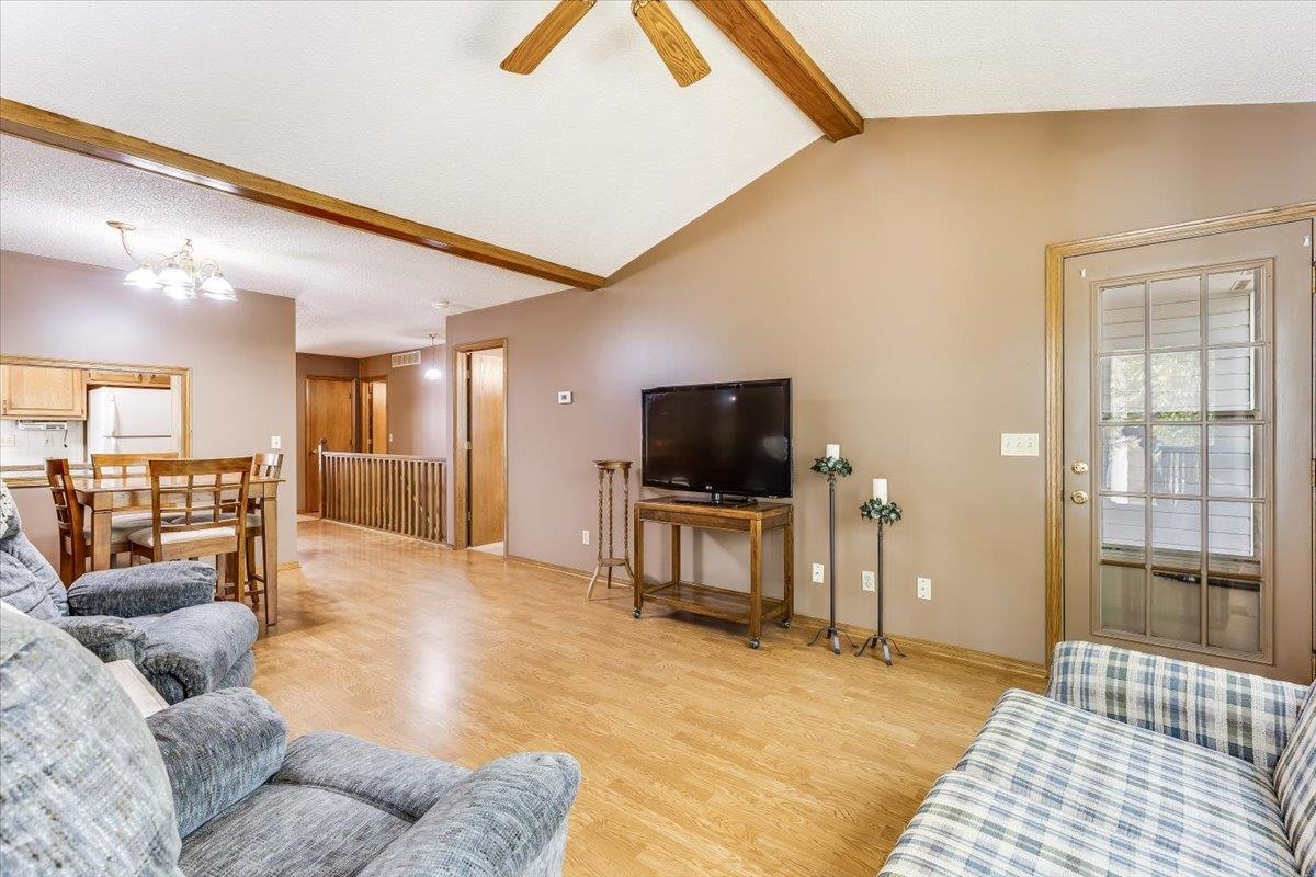 1169 N Lakewind Property Photo 5