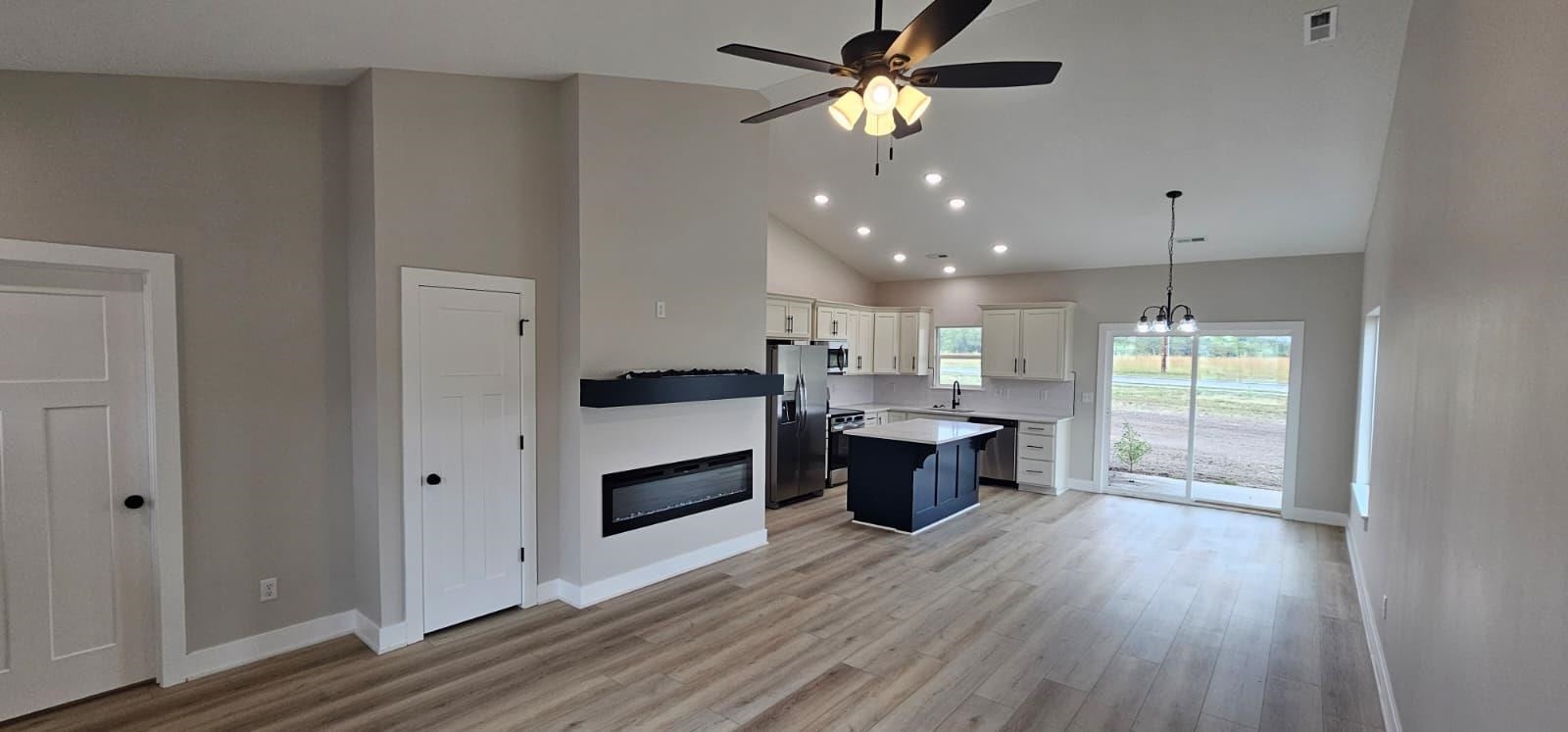 1630 Midway Ct. Property Photo 3