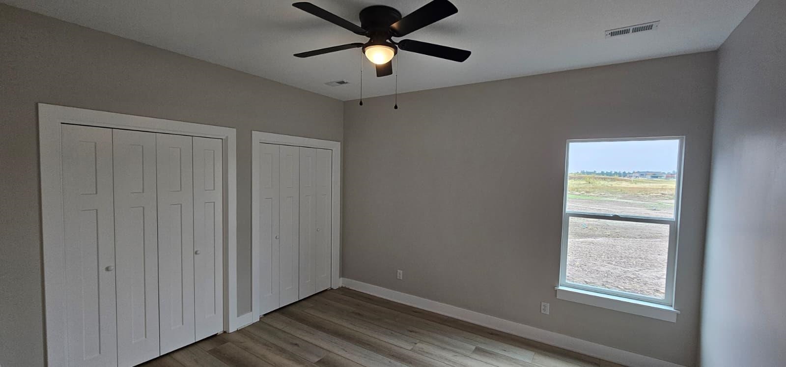1630 Midway Ct. Property Photo 13