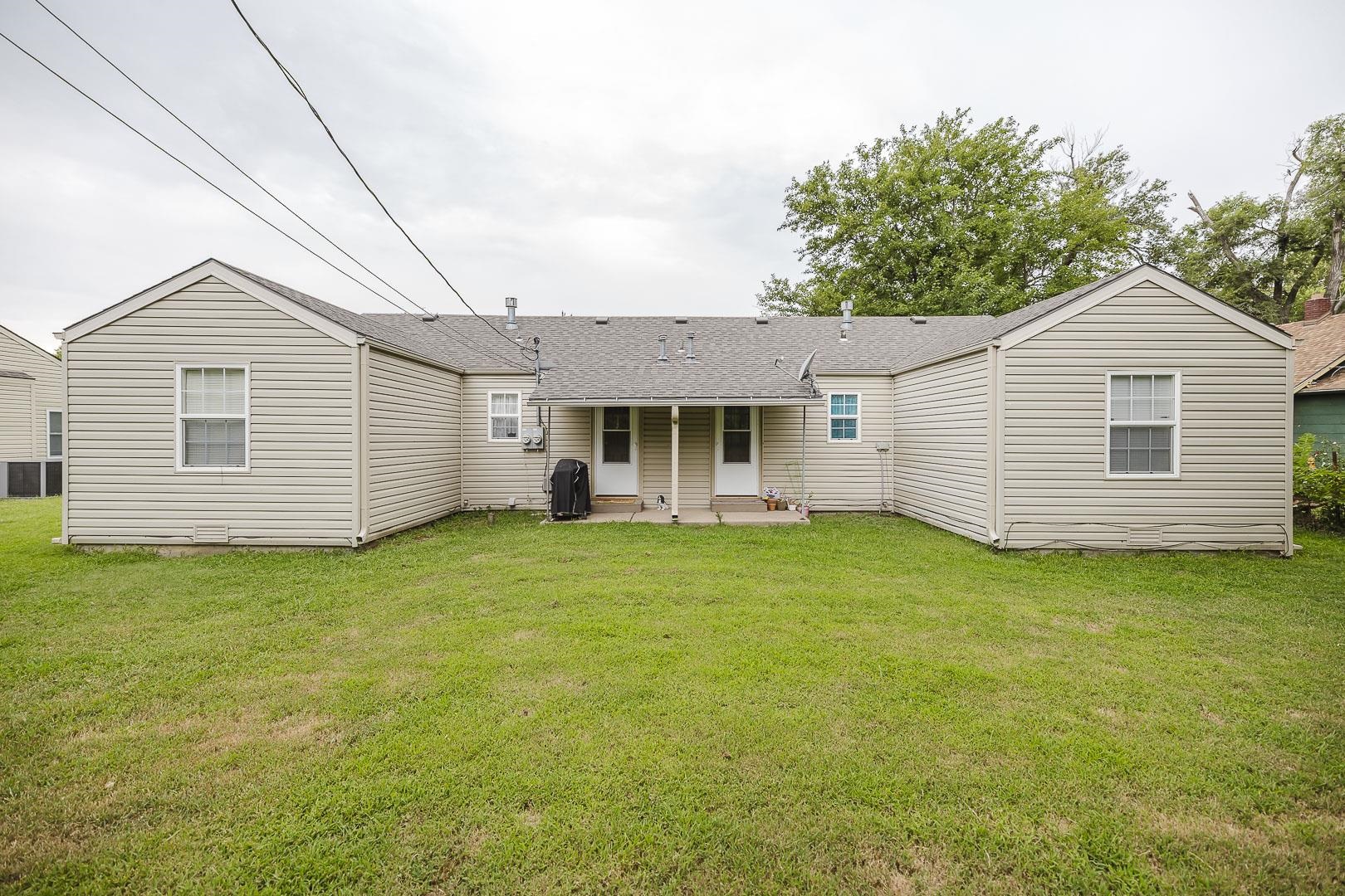417 S Gildersleeve St. Property Photo 16