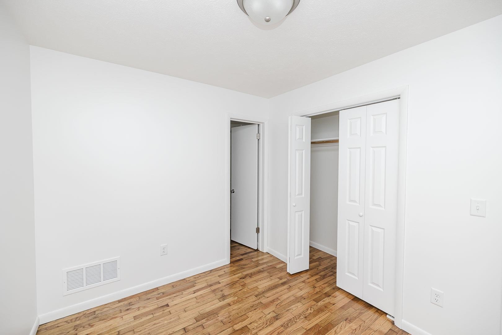 417 S Gildersleeve St. Property Photo 24