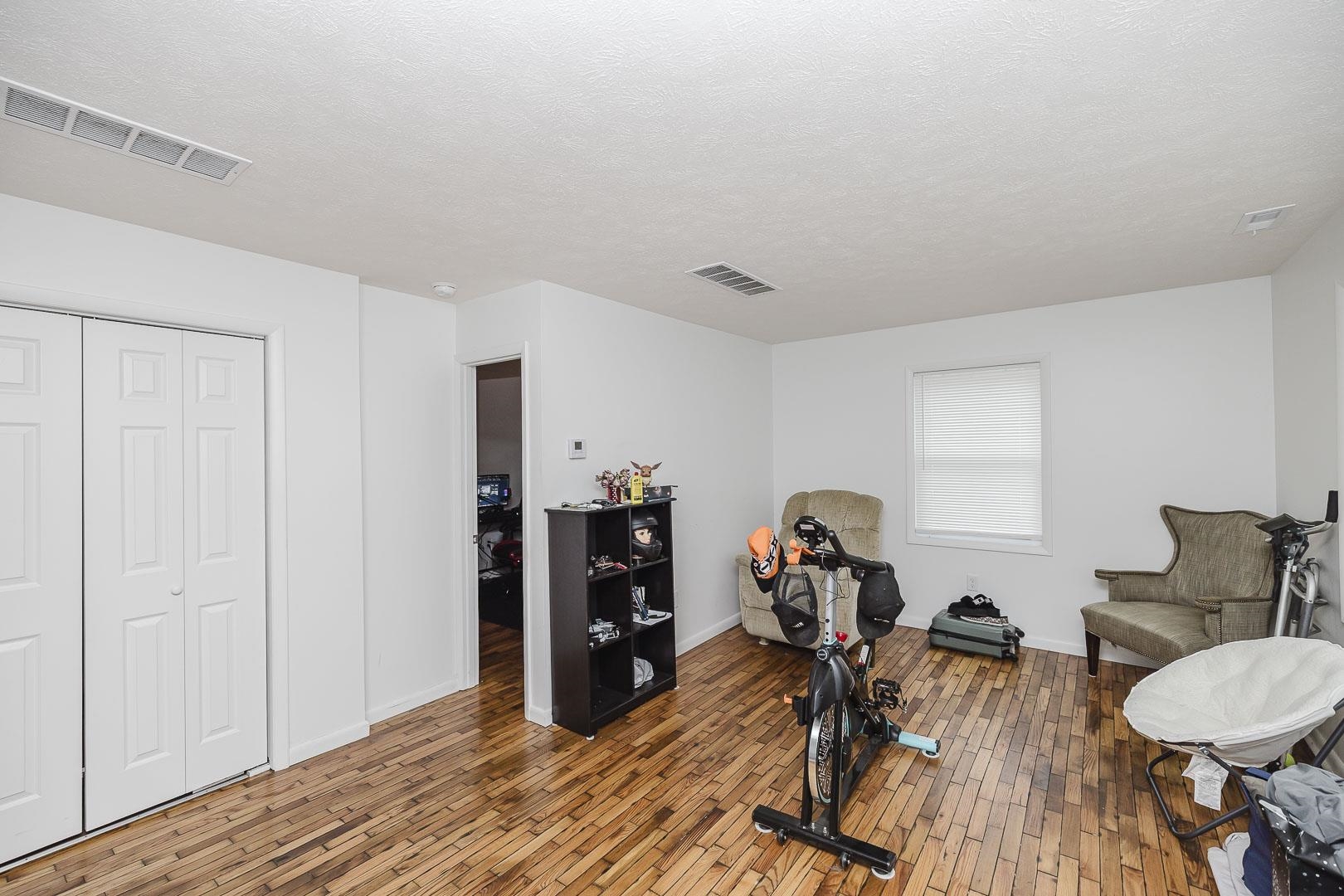 417 S Gildersleeve St. Property Photo 28