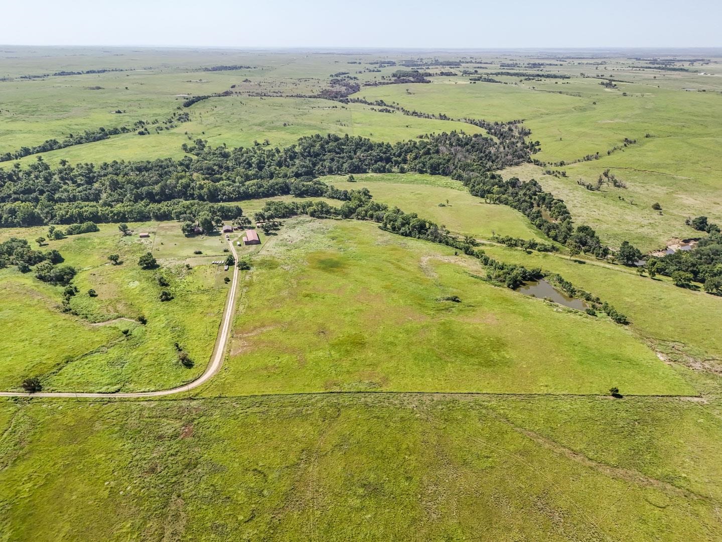 1549a Y Property Photo 3