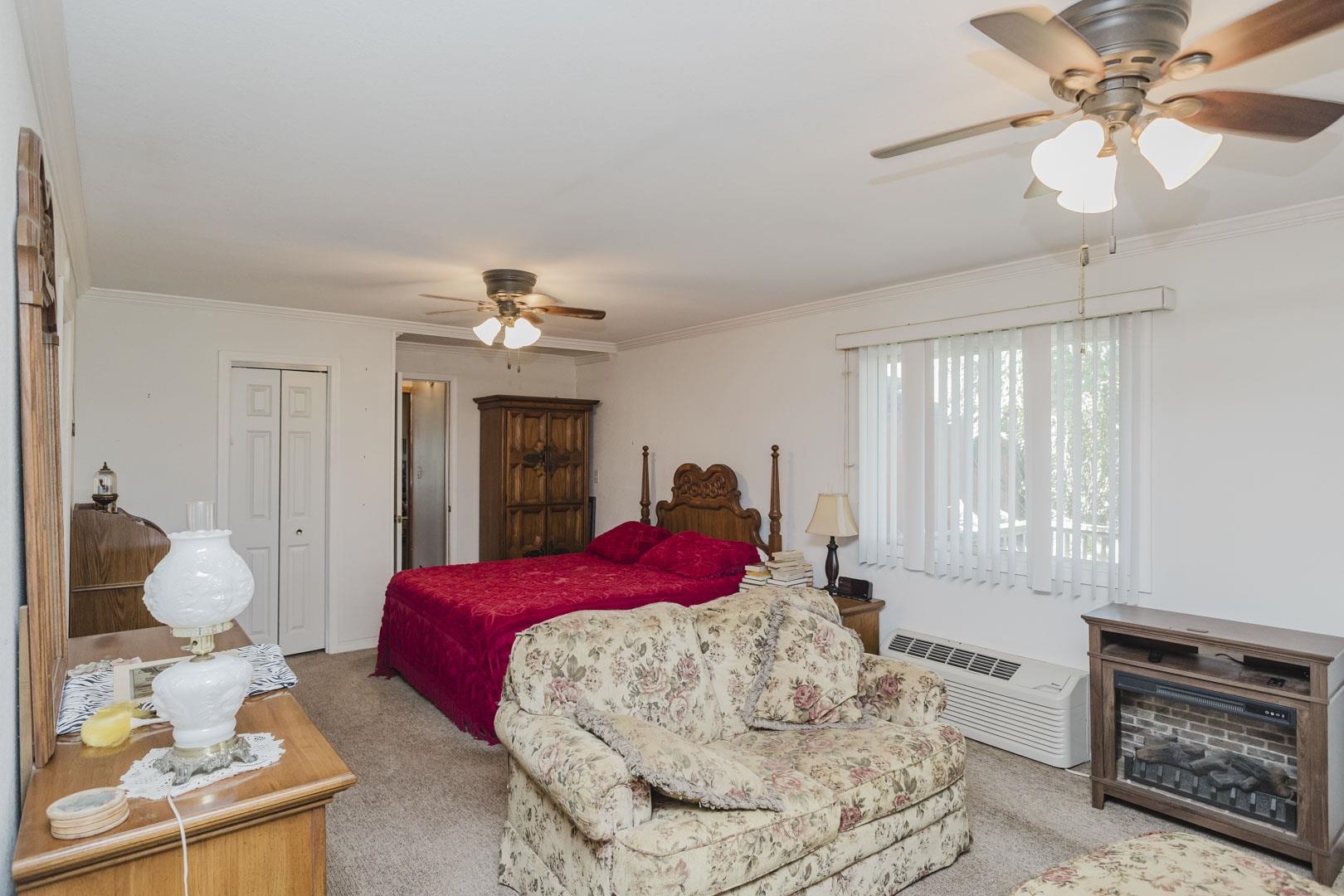 1549a Y Property Photo 21