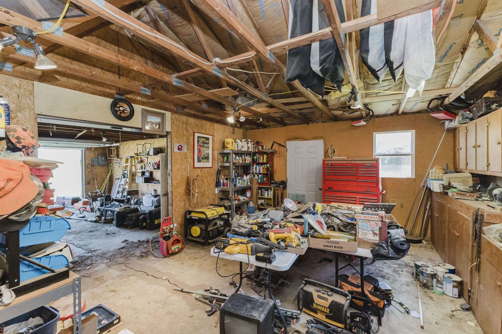 1549a Y Property Photo 28