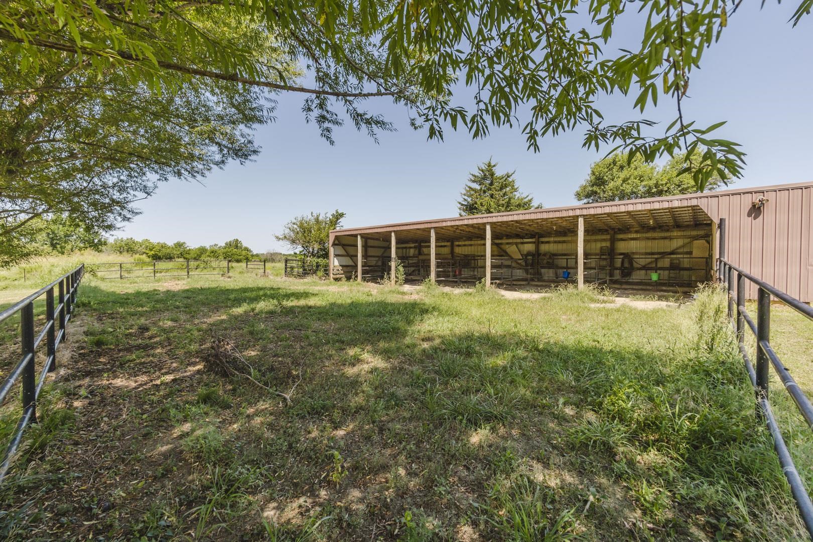 1549a Y Property Photo 29