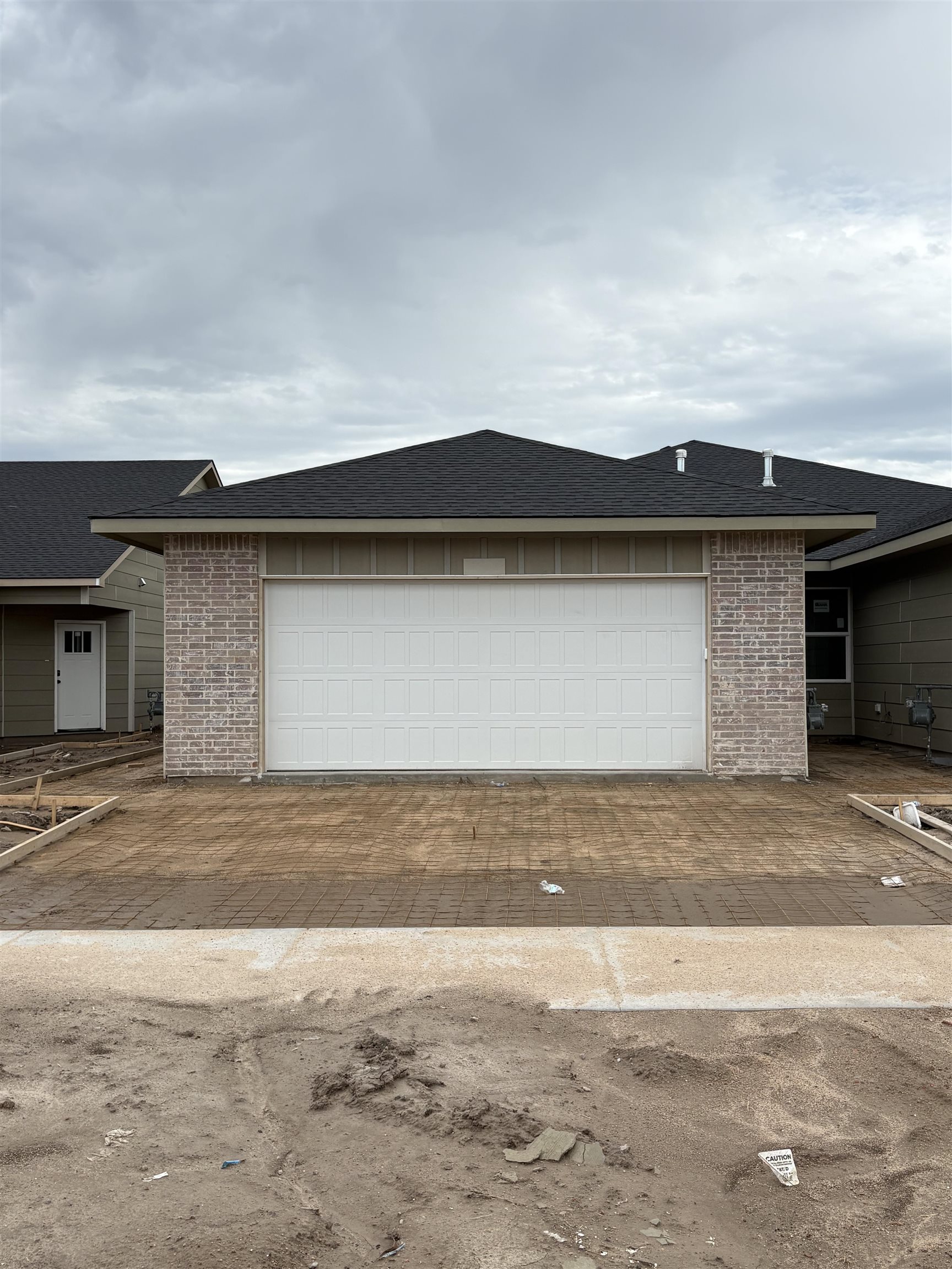 2908 S Denene St. Property Photo 12