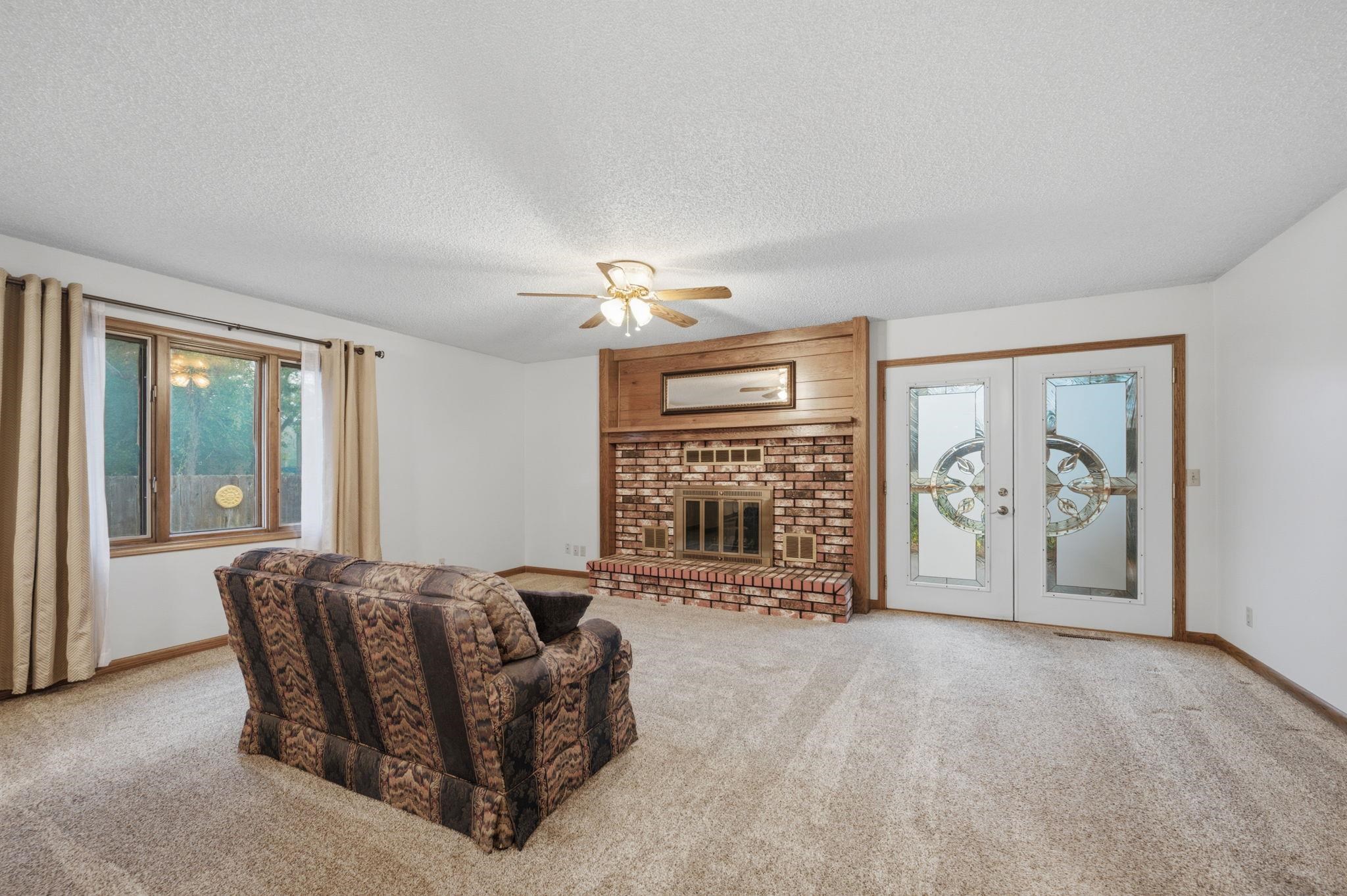 10231 W Alamo St Property Photo 17