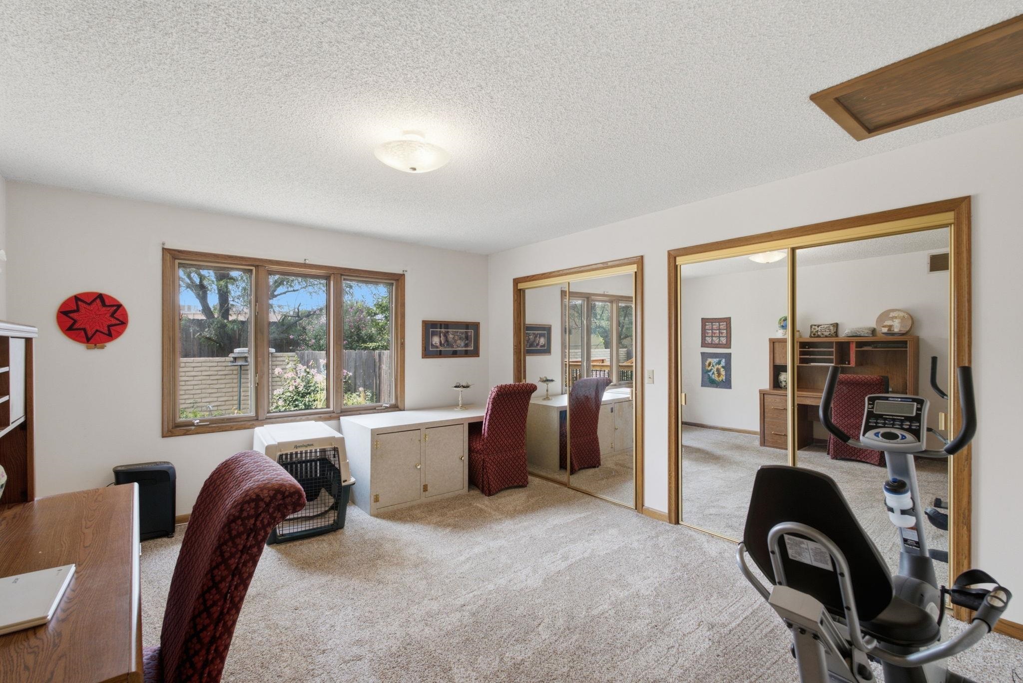10231 W Alamo St Property Photo 23