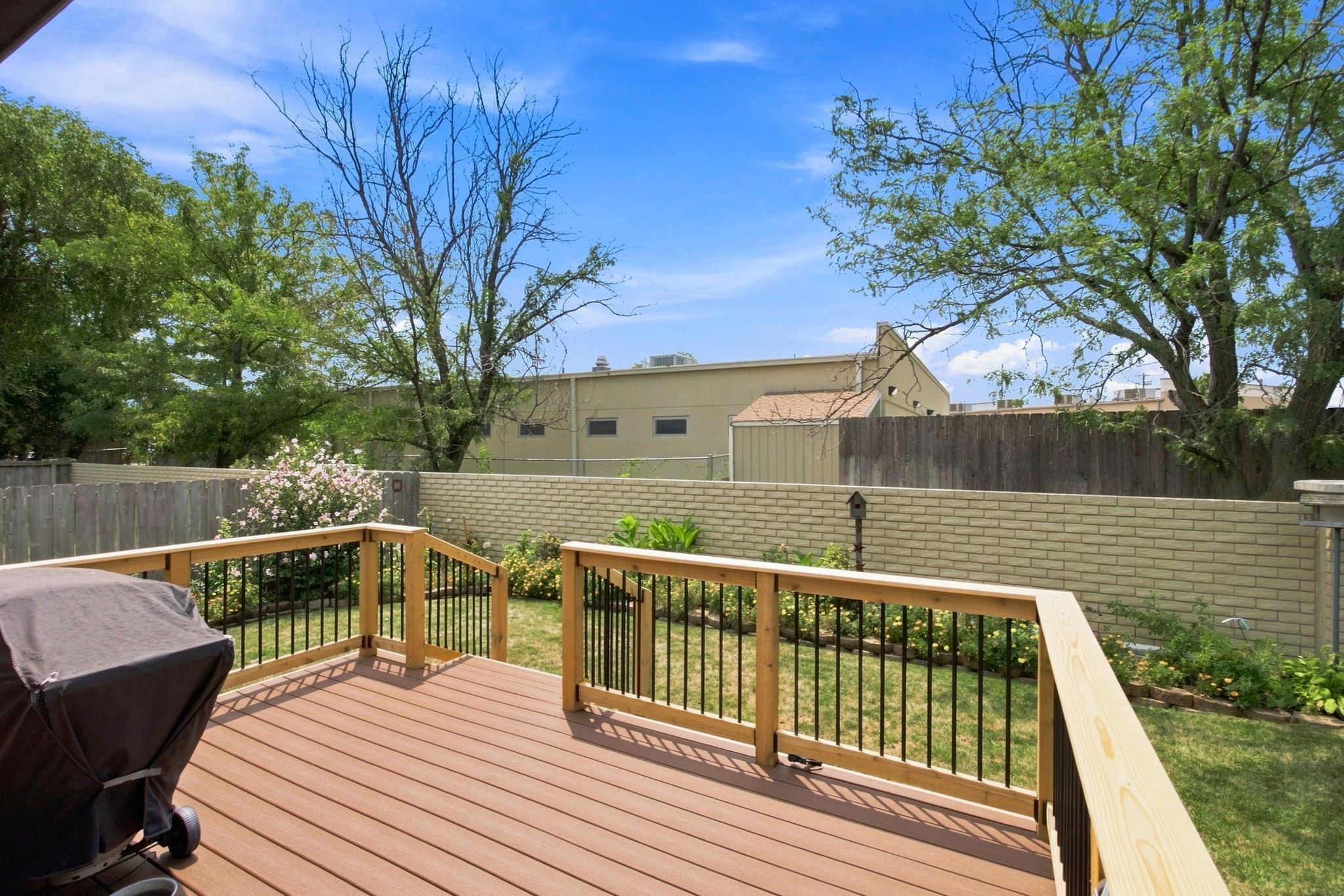 10231 W Alamo St Property Photo 33