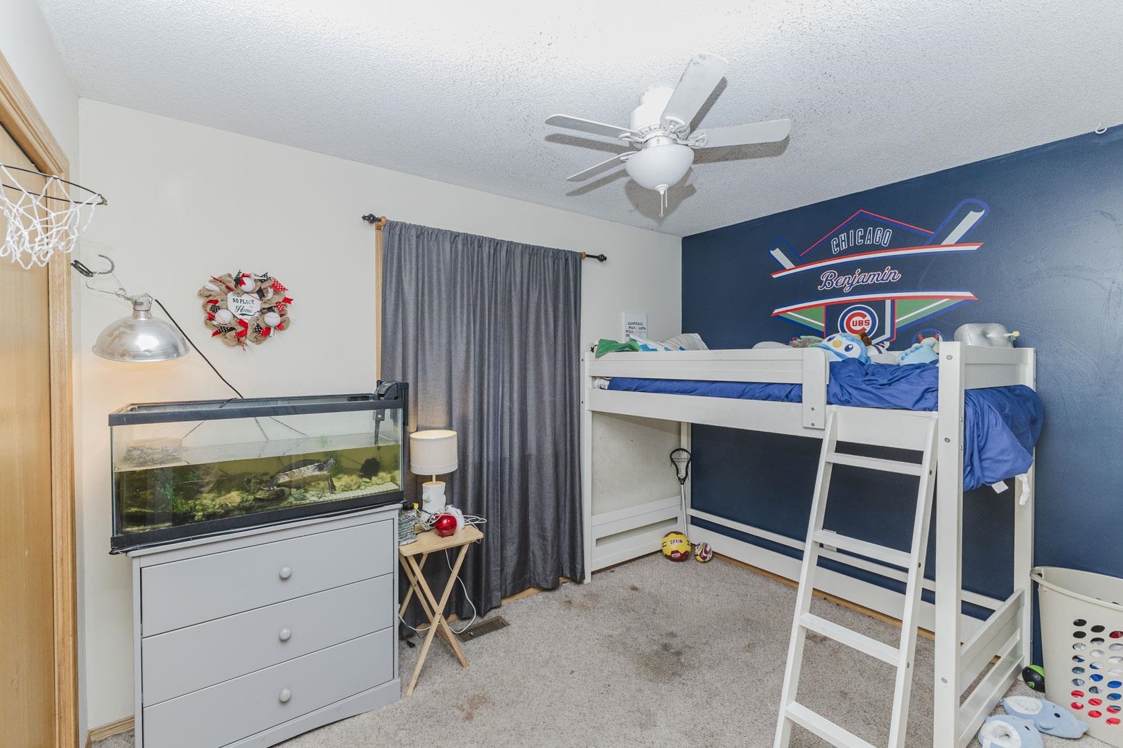 1516 N Stout Property Photo 12
