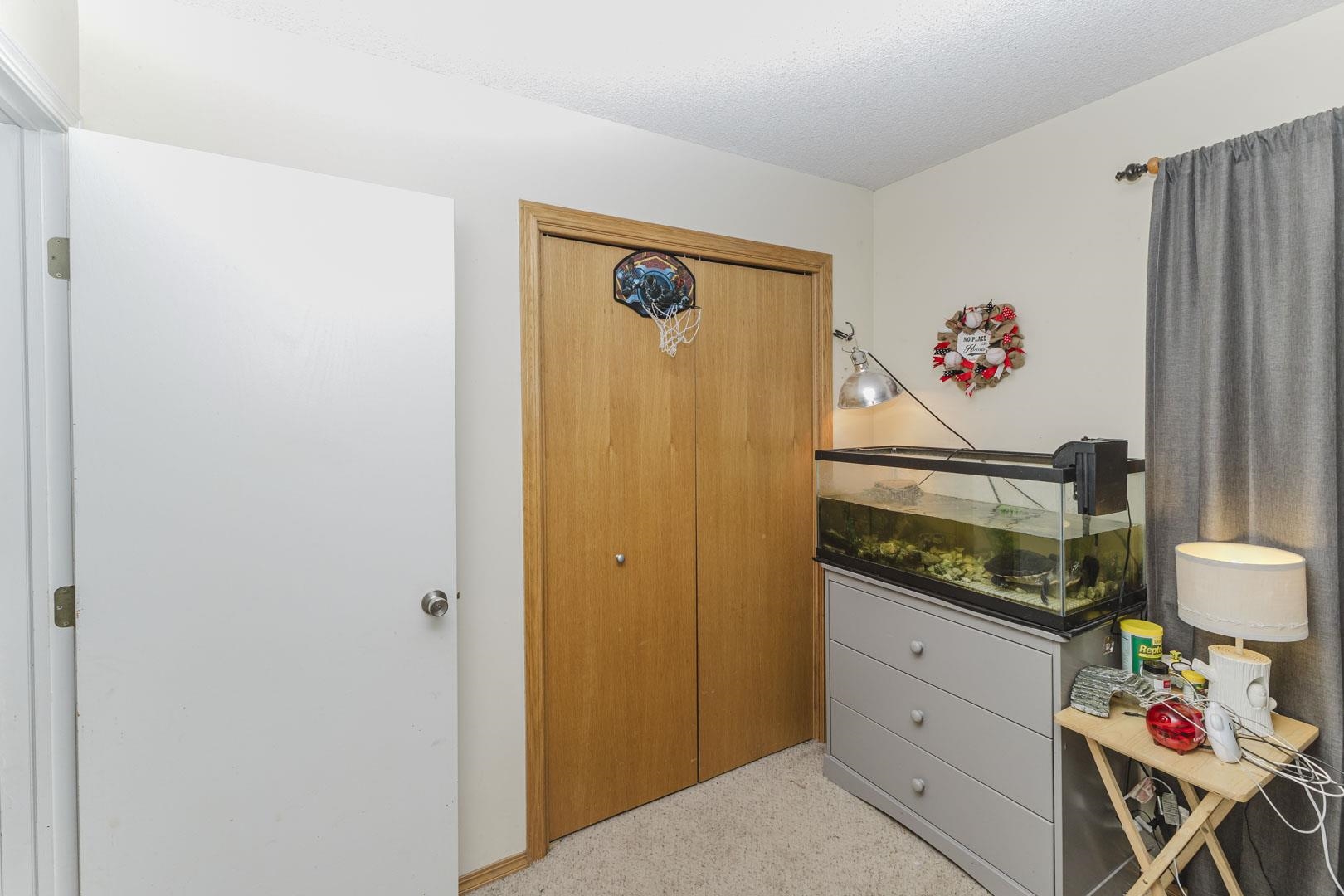 1516 N Stout Property Photo 13