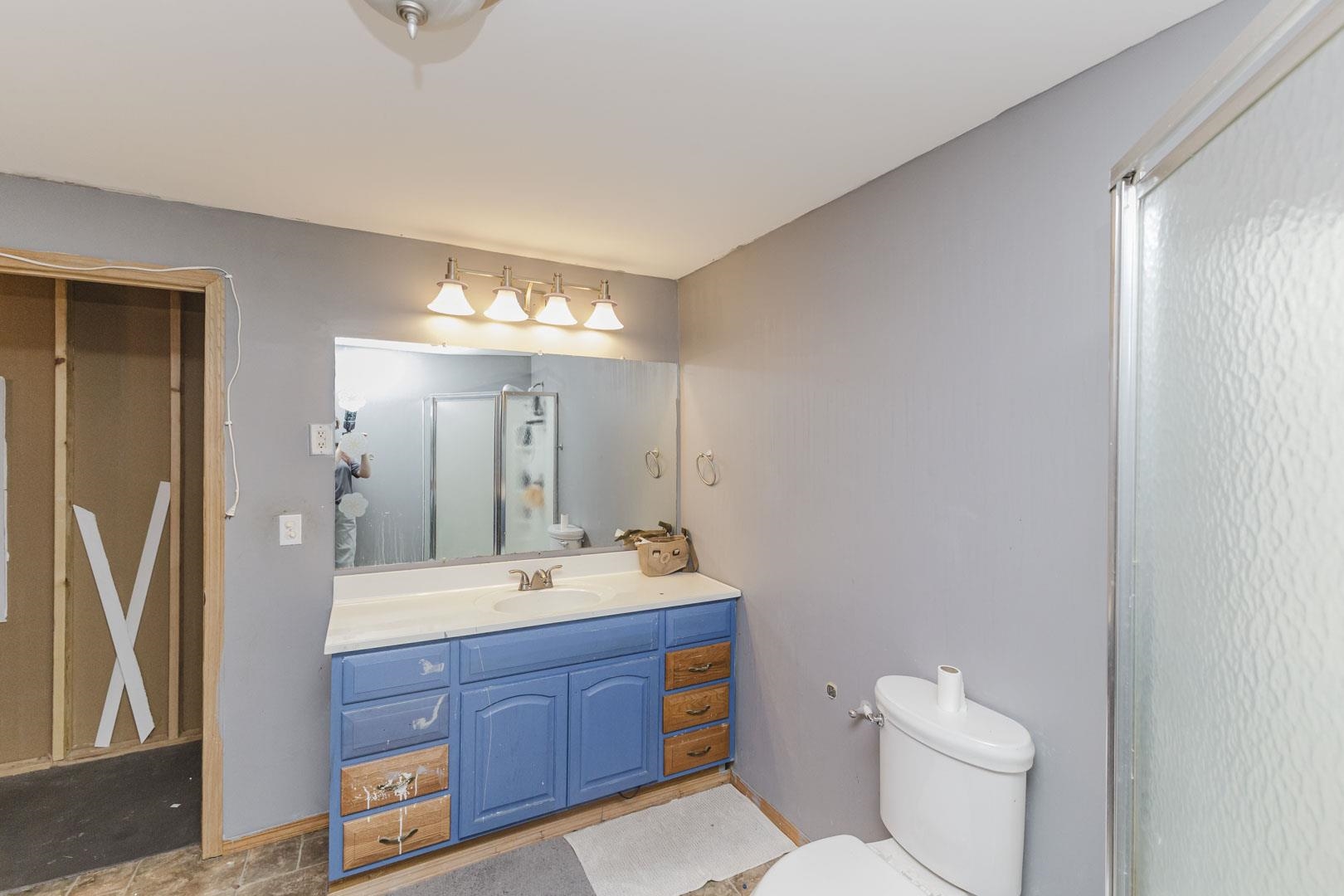 1516 N Stout Property Photo 21
