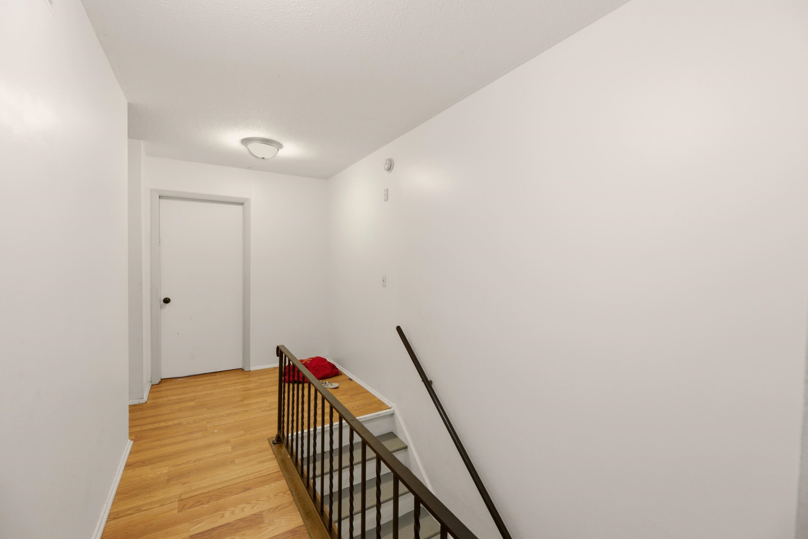 2215 S Market St Property Photo 18
