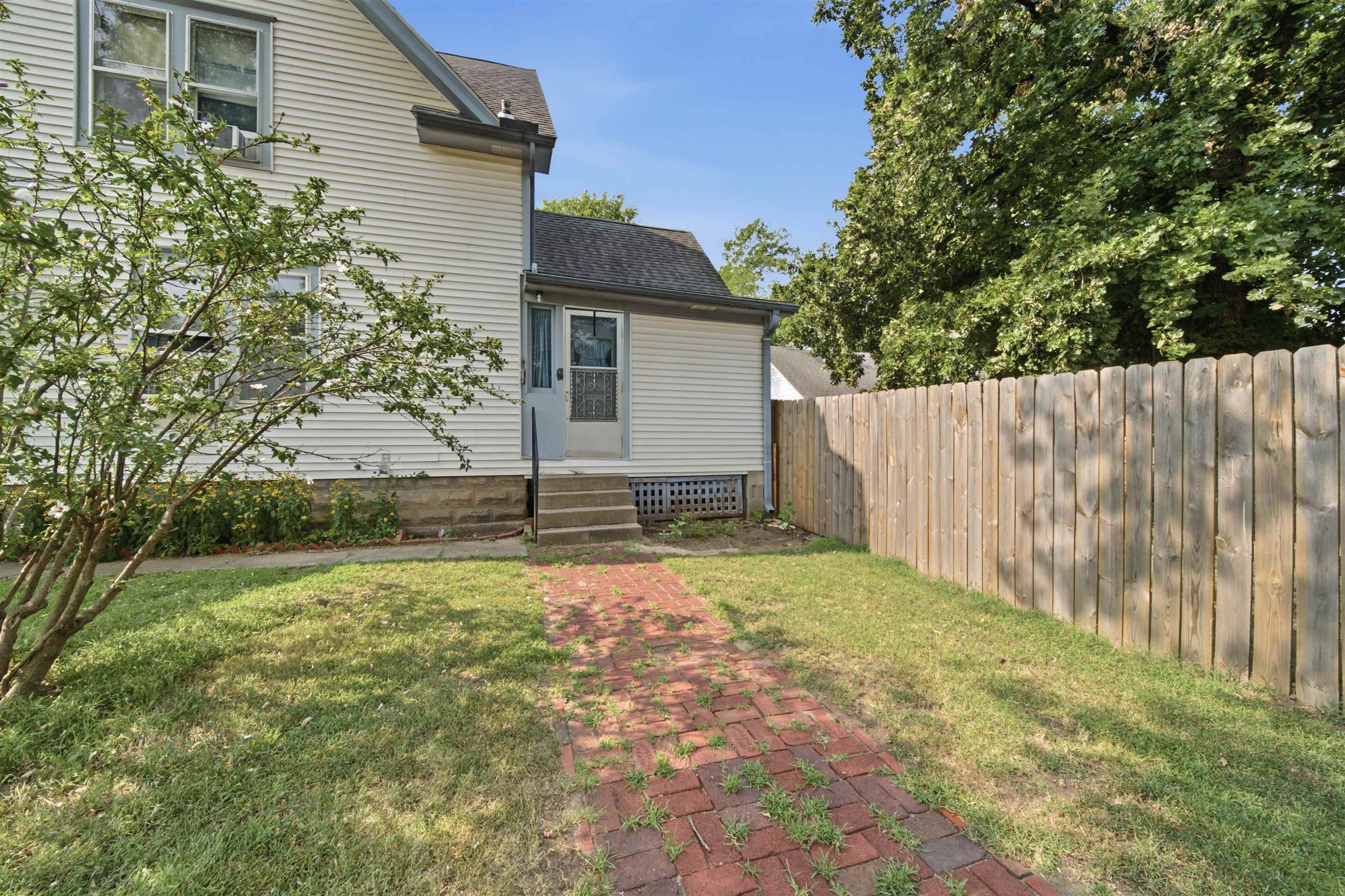525 N High St Property Photo 5