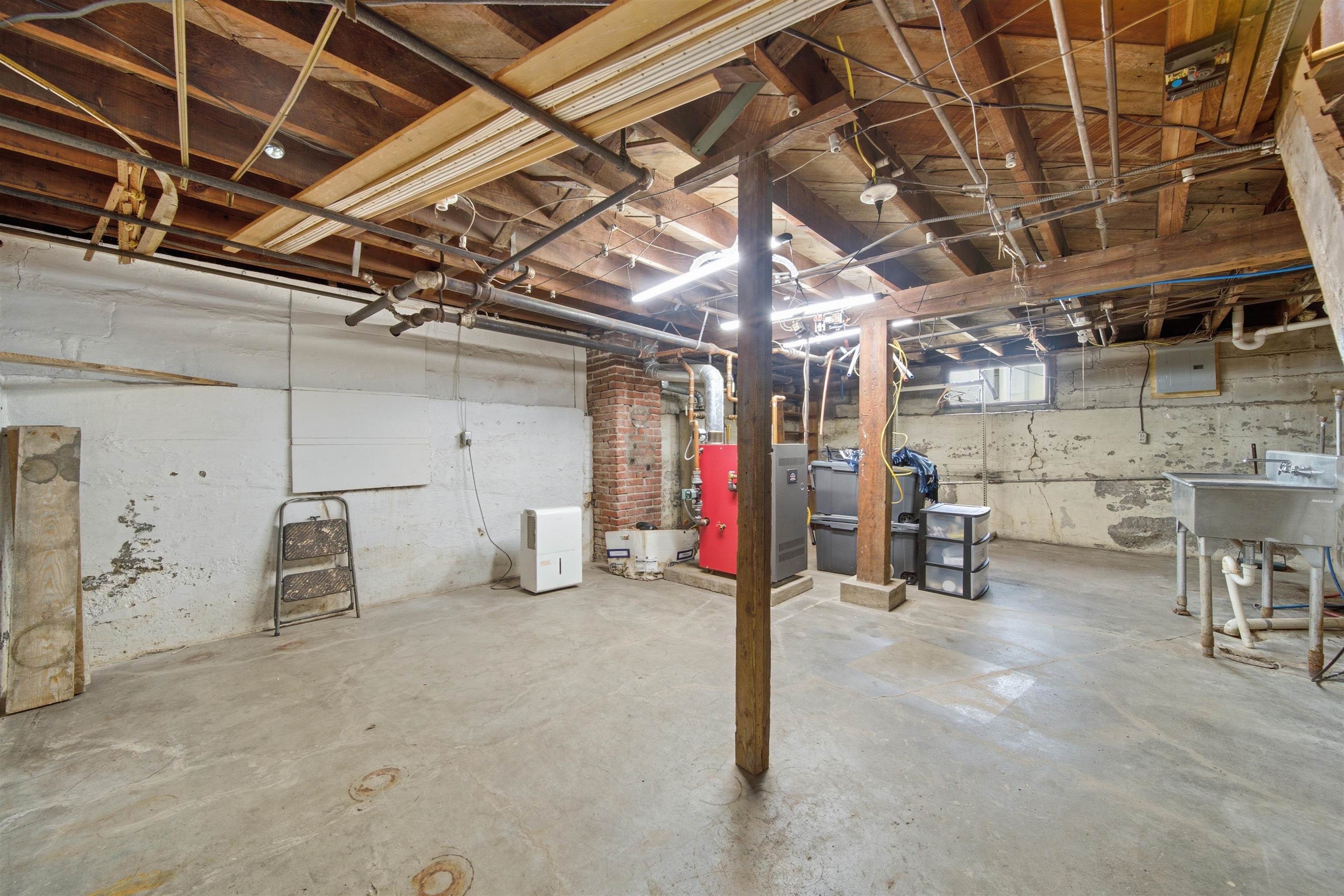 525 N High St Property Photo 25