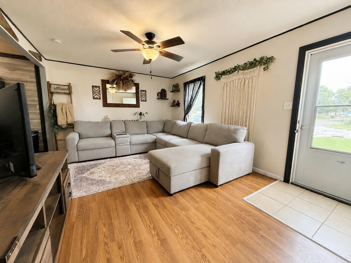522 Ne 14th Property Photo 4