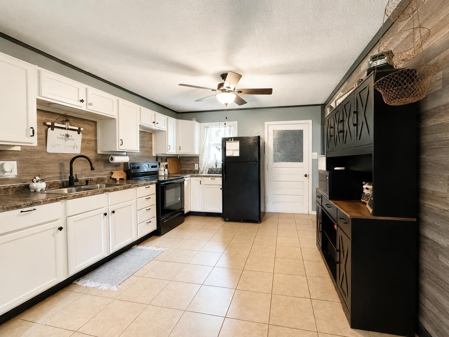 522 Ne 14th Property Photo 6