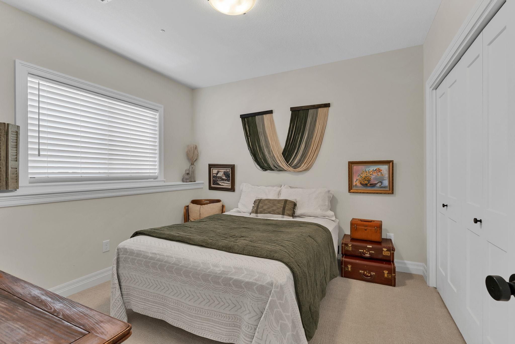 3621 N Bristol Property Photo 22