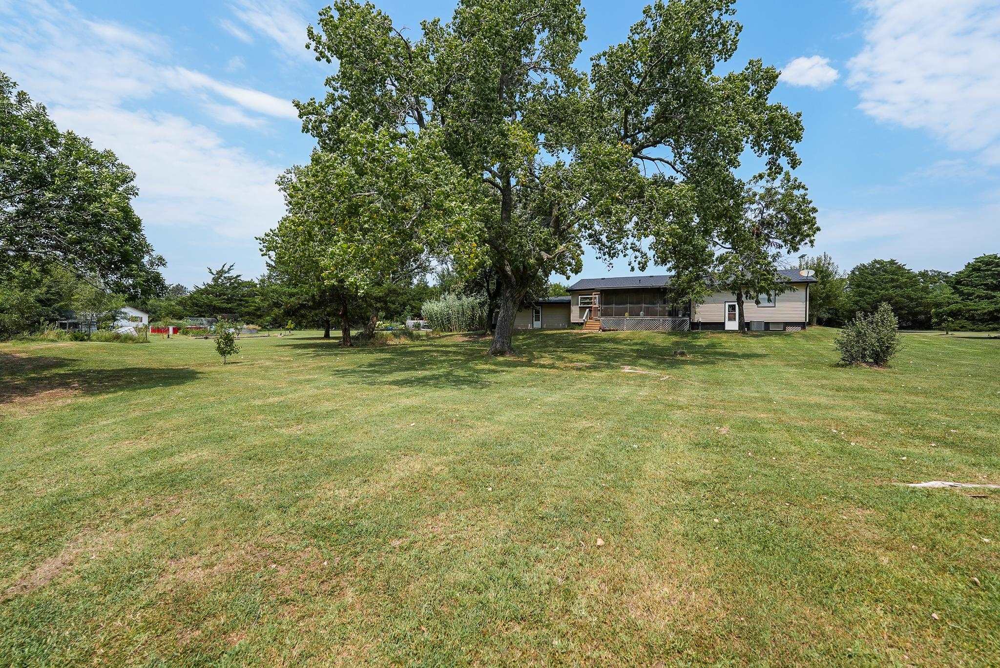 5473 Se Hwy 54 Property Photo 25