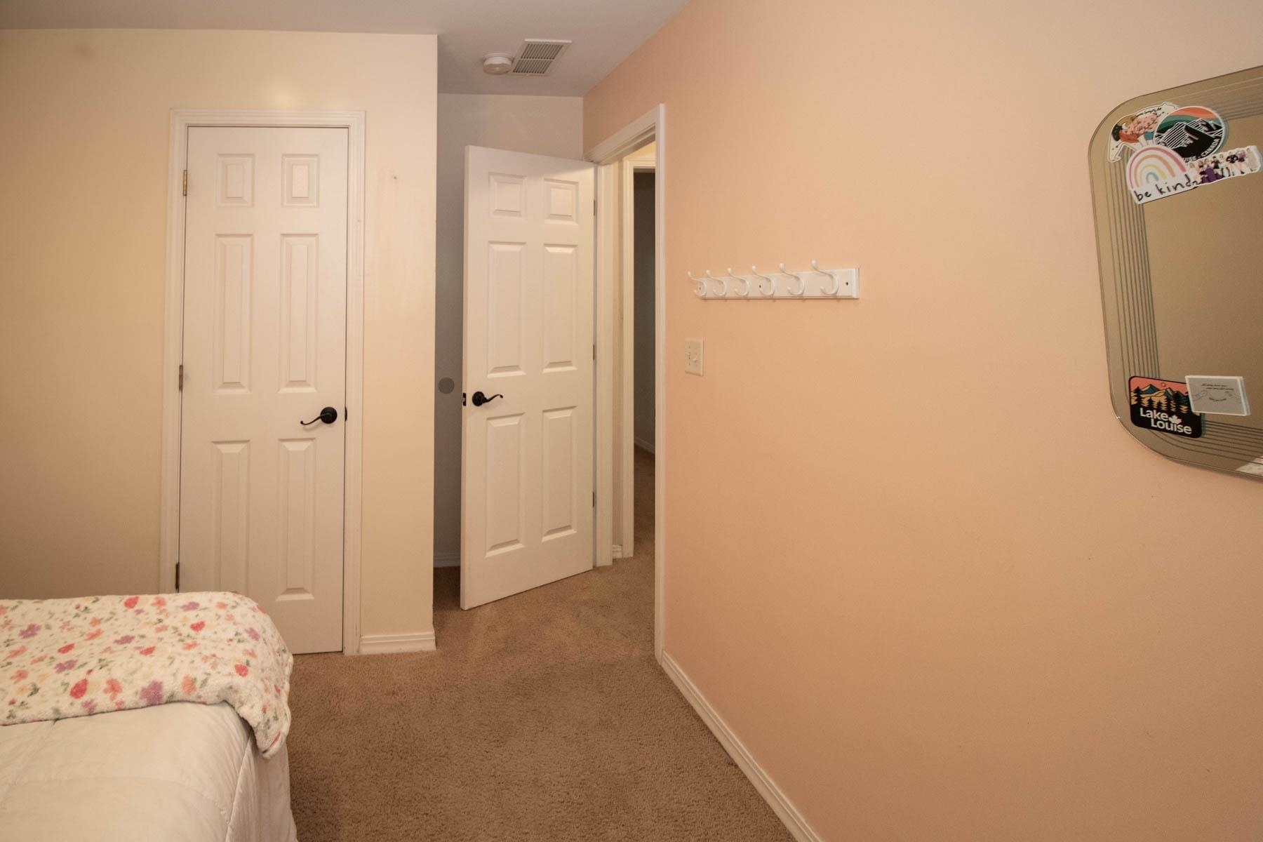 123 E Miller Property Photo 8
