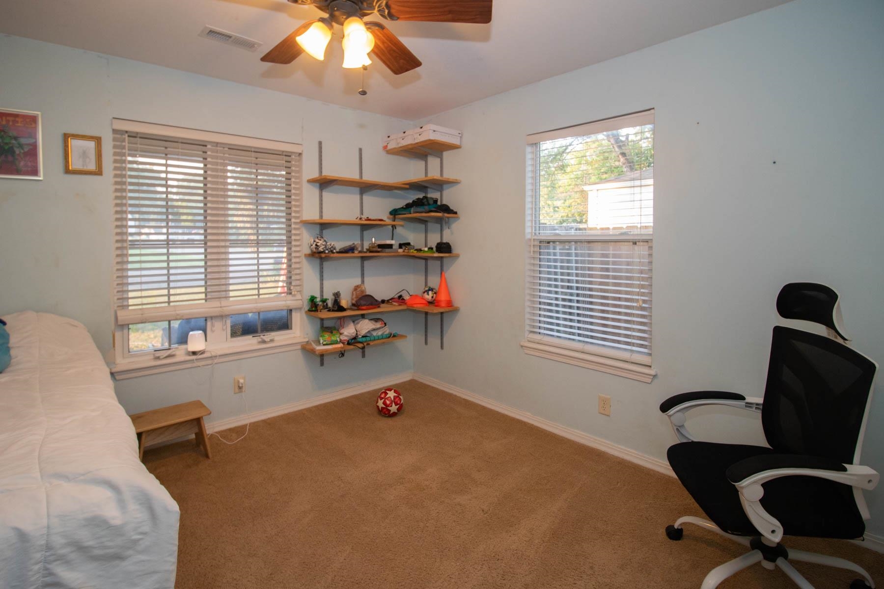 123 E Miller Property Photo 13