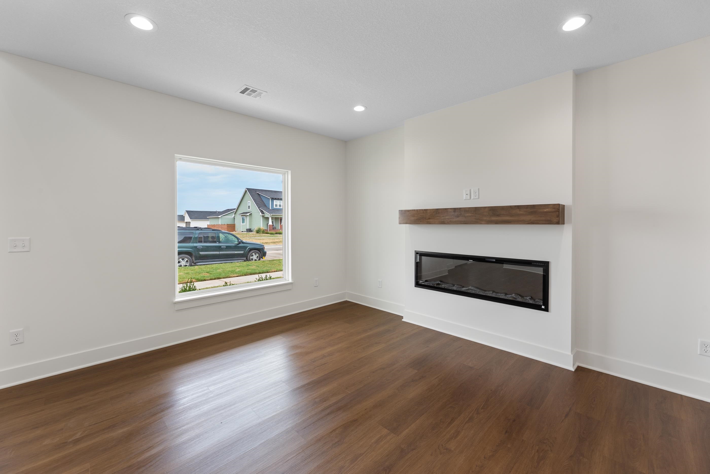 12055 W Arvada Blvd Property Photo 5
