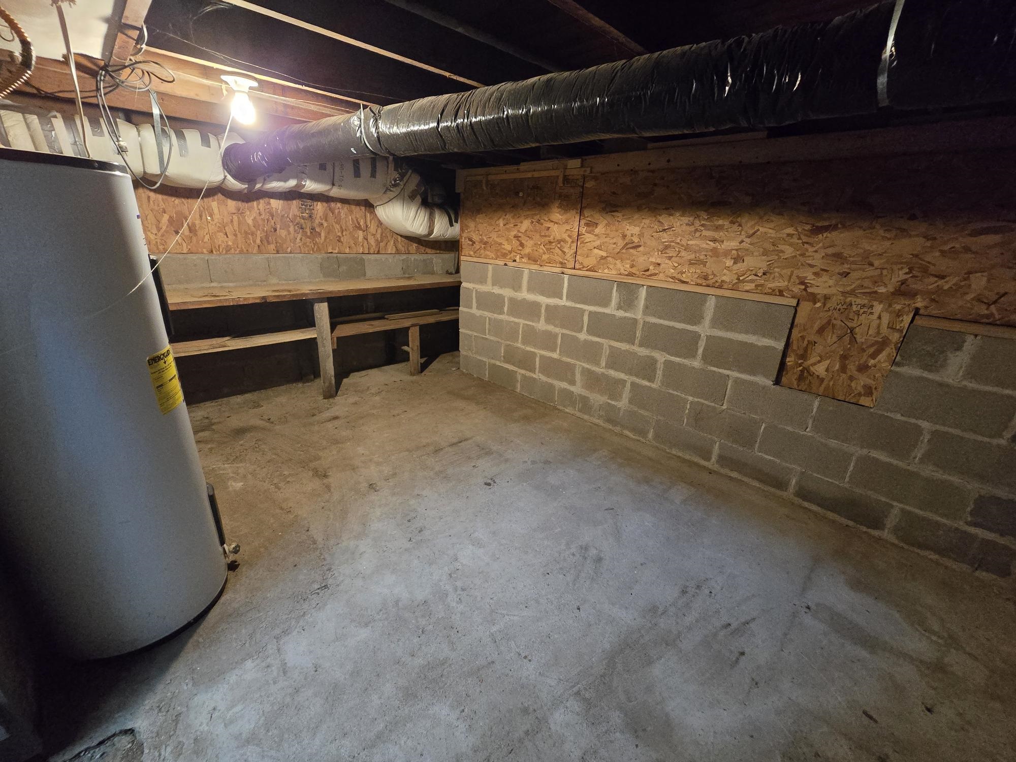 1406 John St Property Photo 10