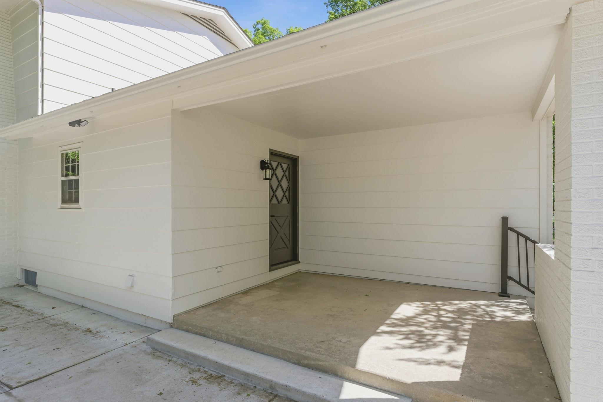 251 N Post Oak Road Property Photo 32