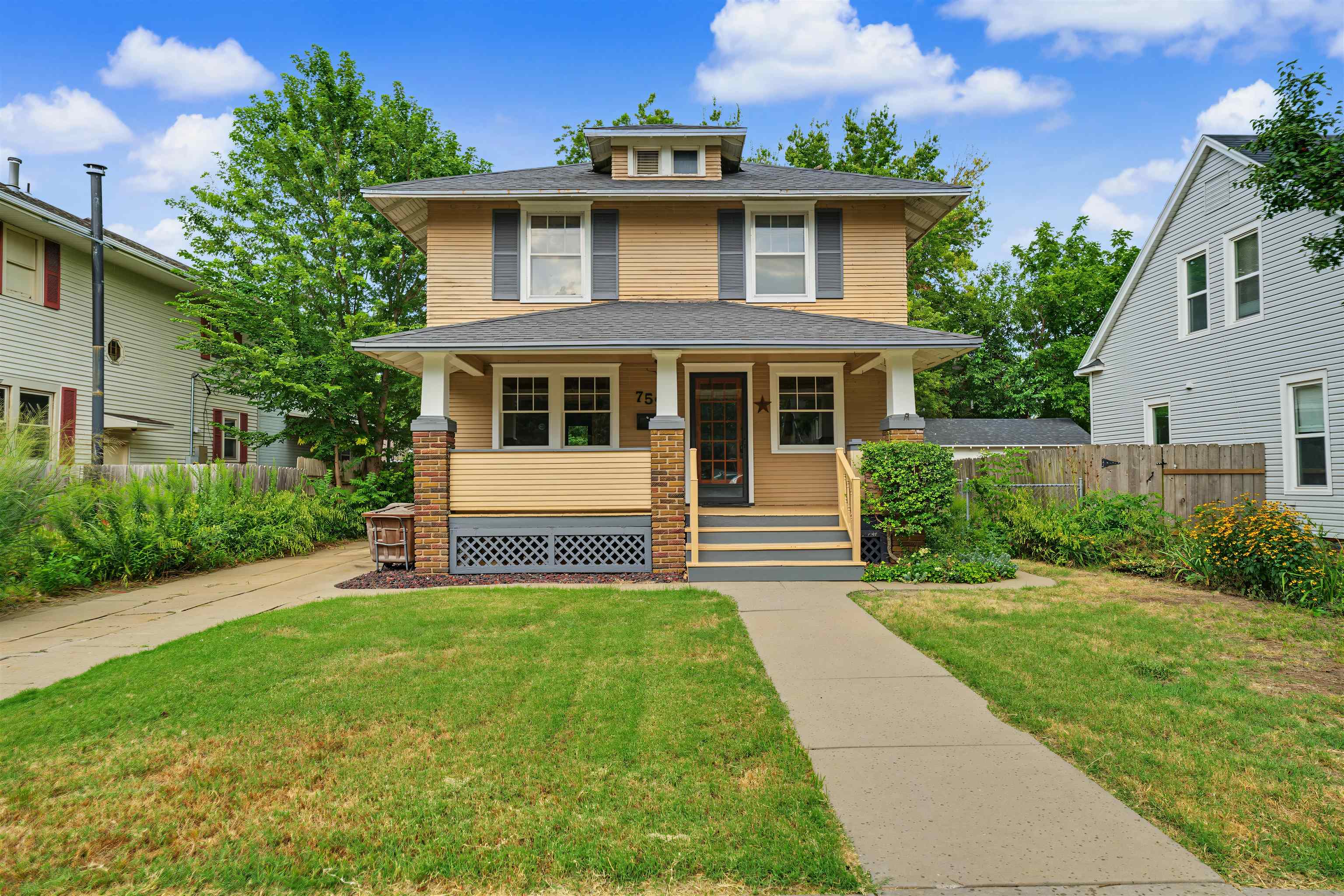 759 Highland Ave. Property Photo 1