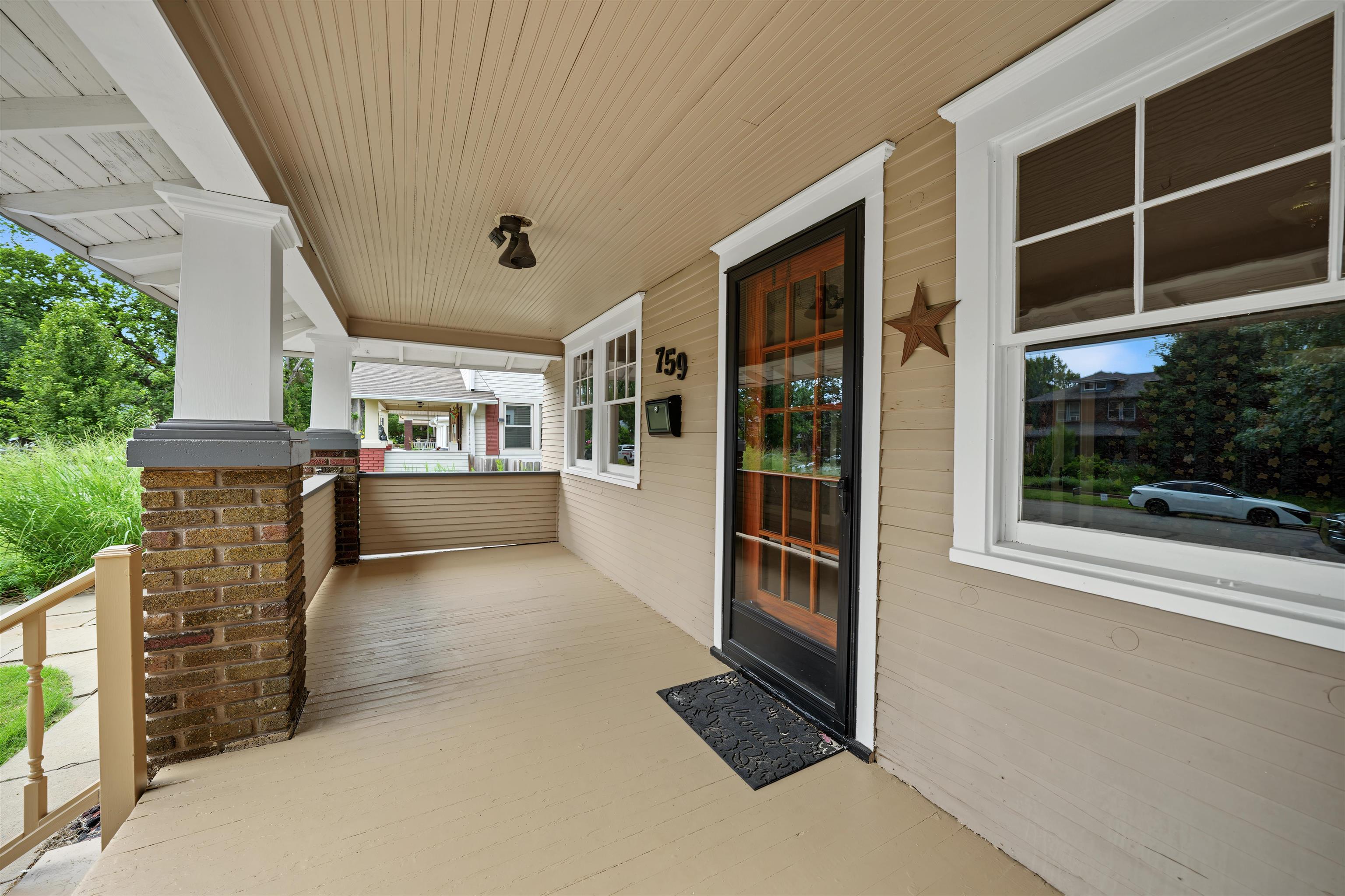 759 Highland Ave. Property Photo 2