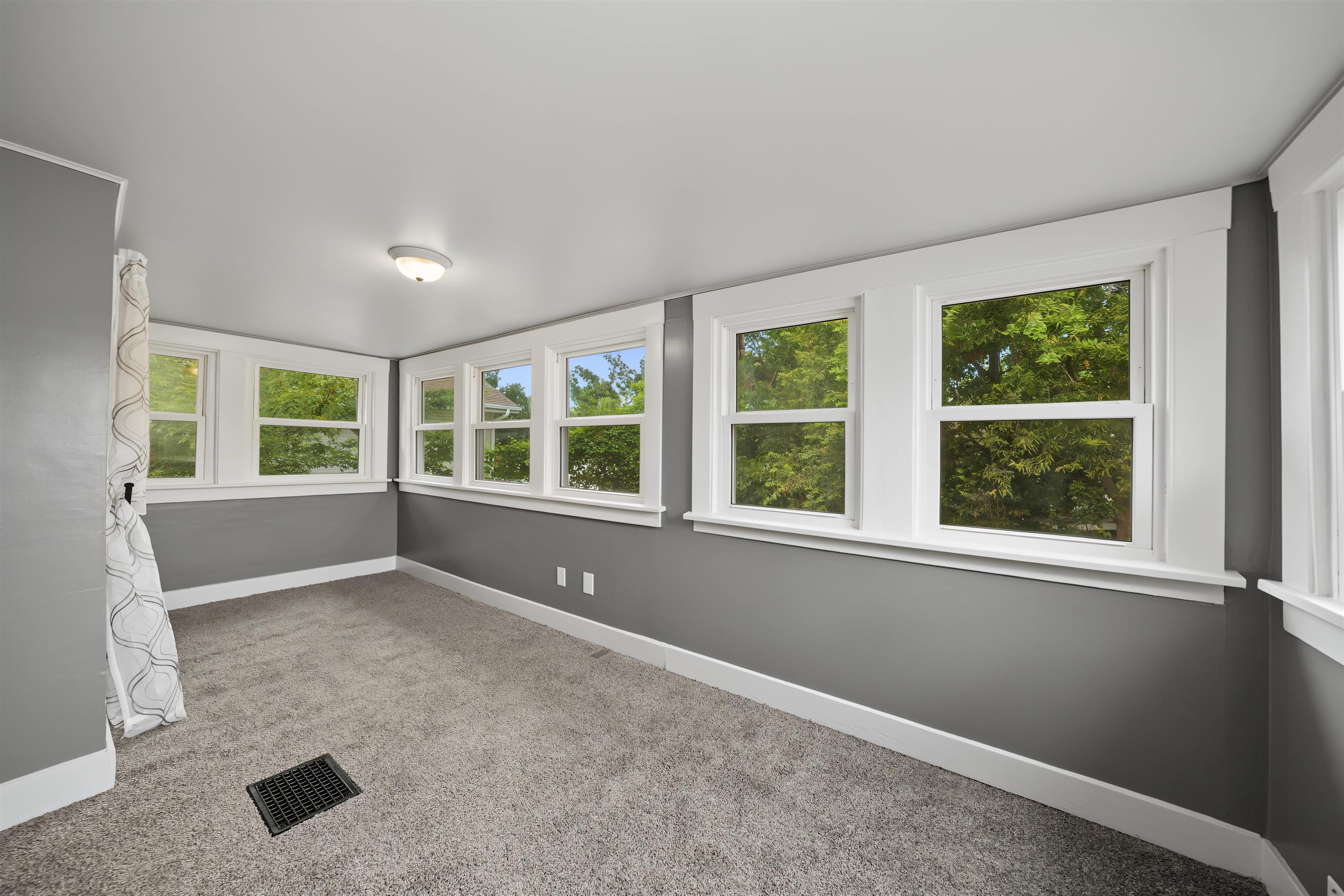759 Highland Ave. Property Photo 9