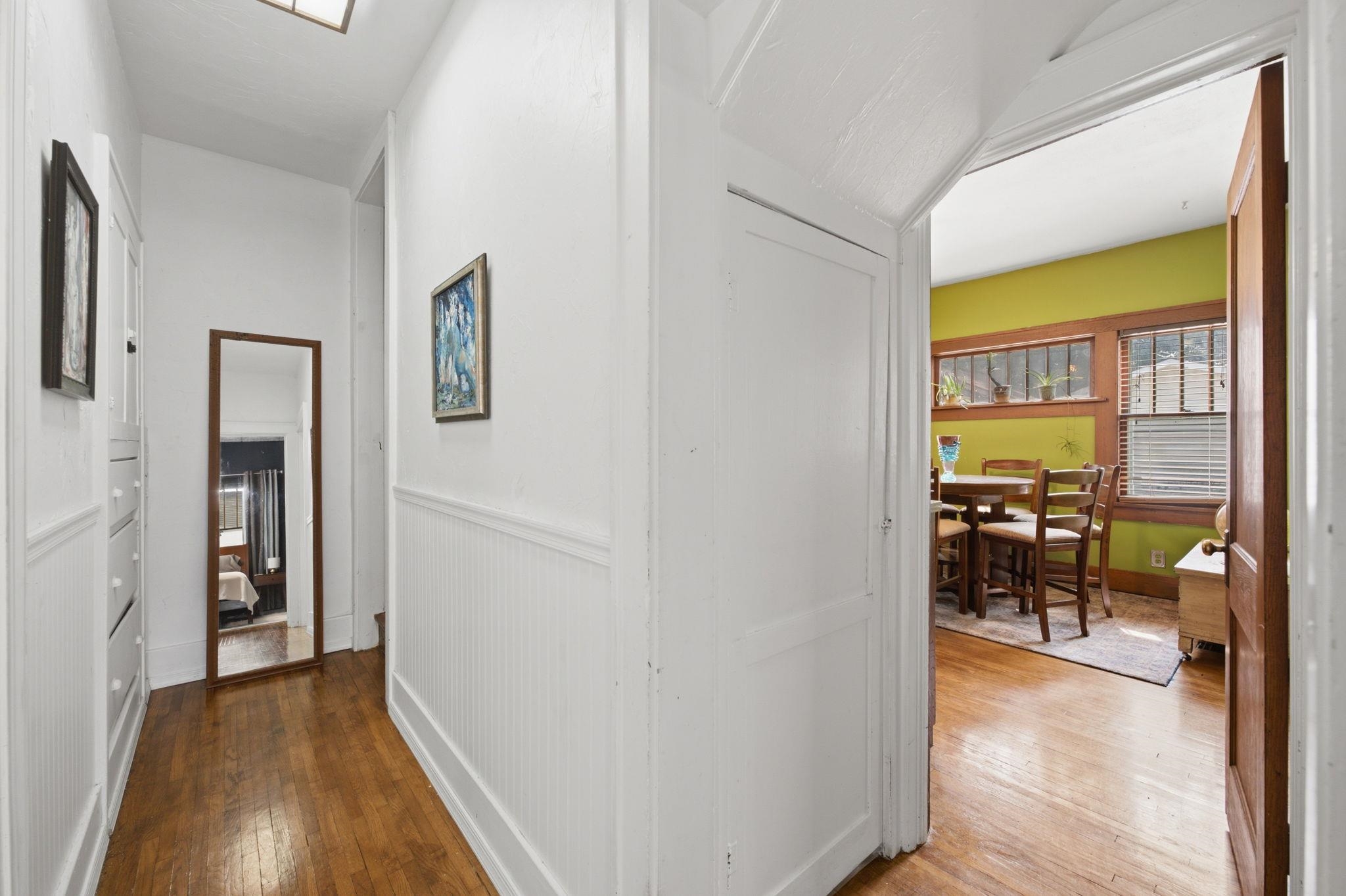 910 W Murdock St Property Photo 13
