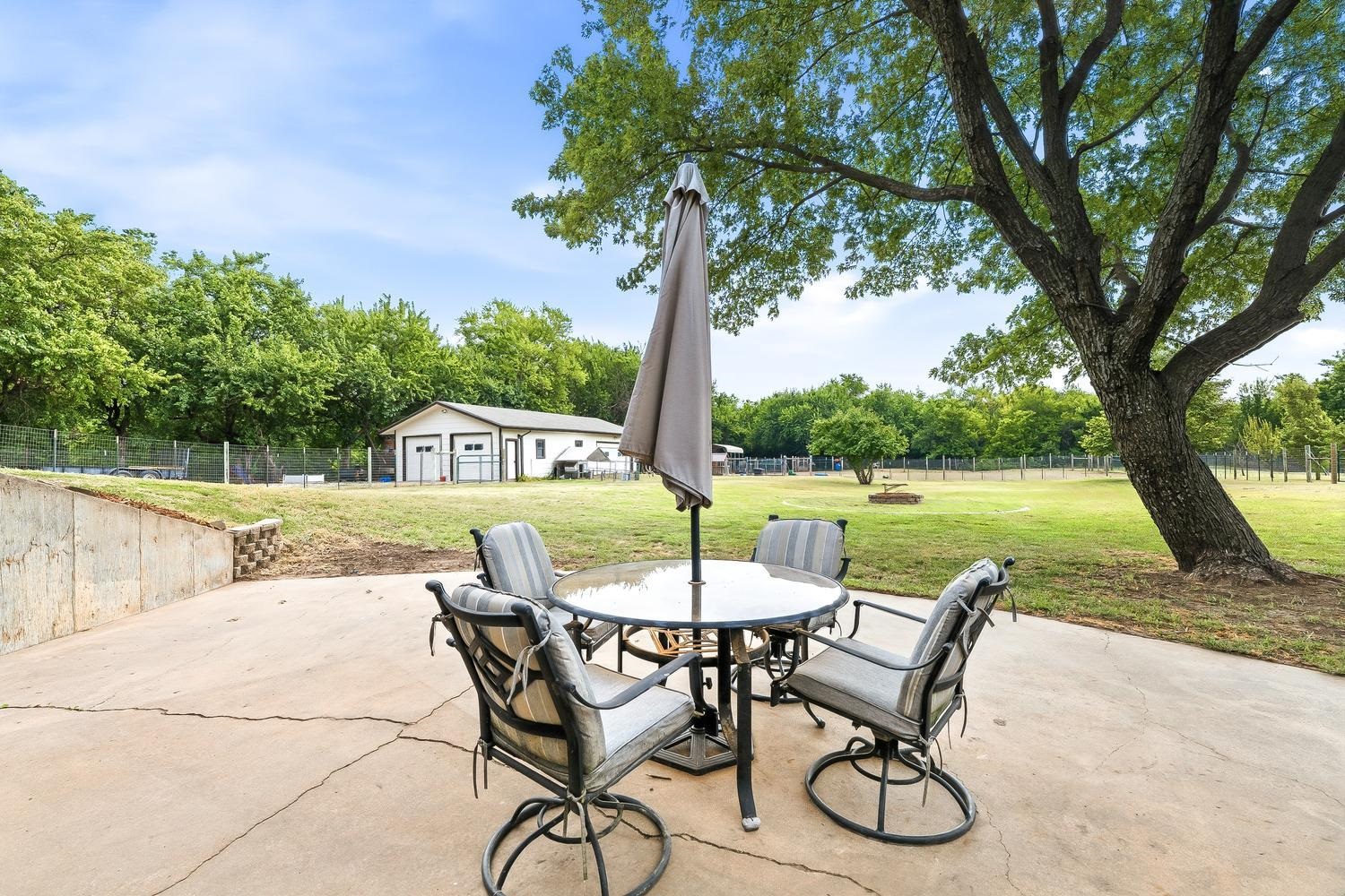 10518 Sw Tawakoni Rd Property Photo 26