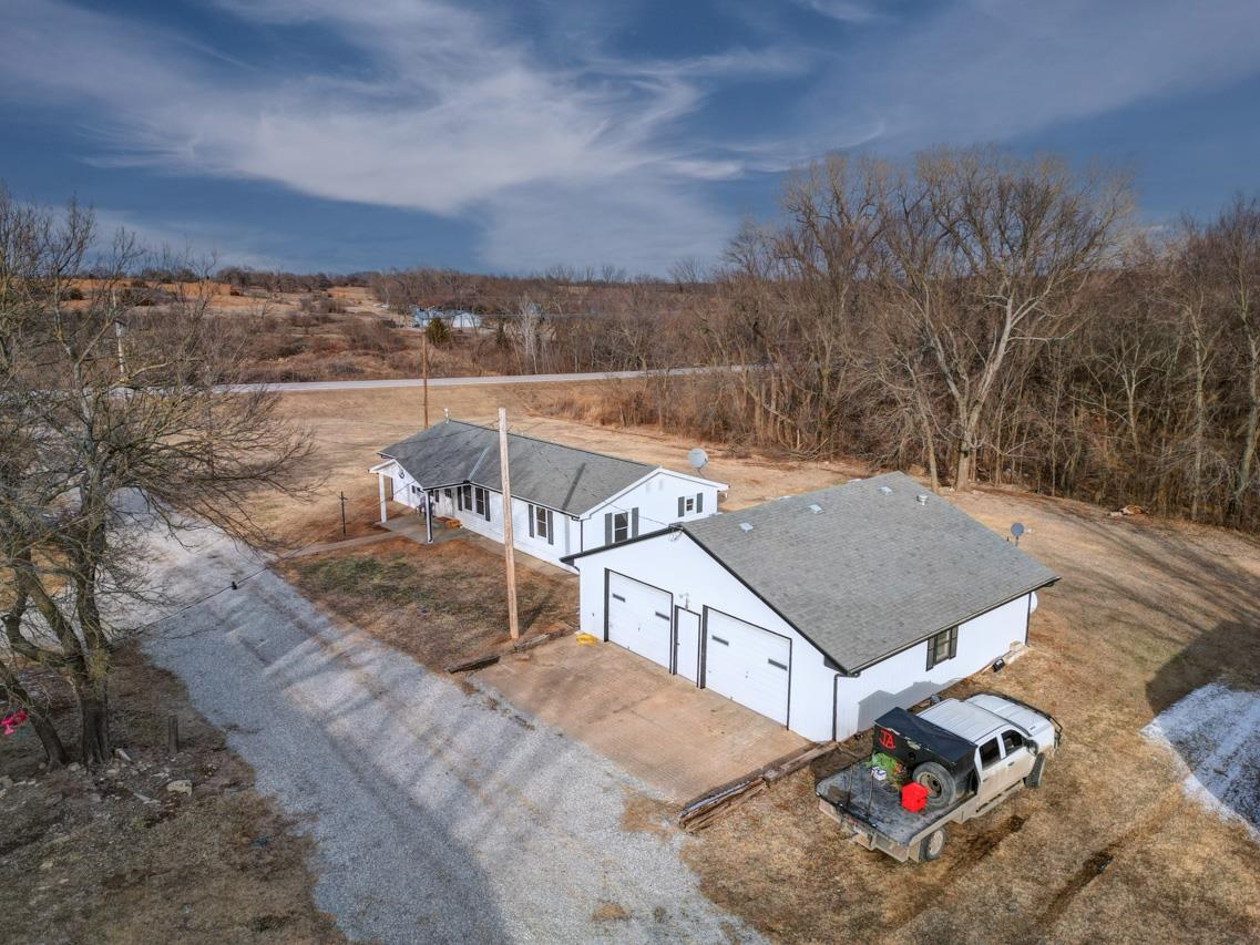 19421 Us Highway 160 Property Photo 5
